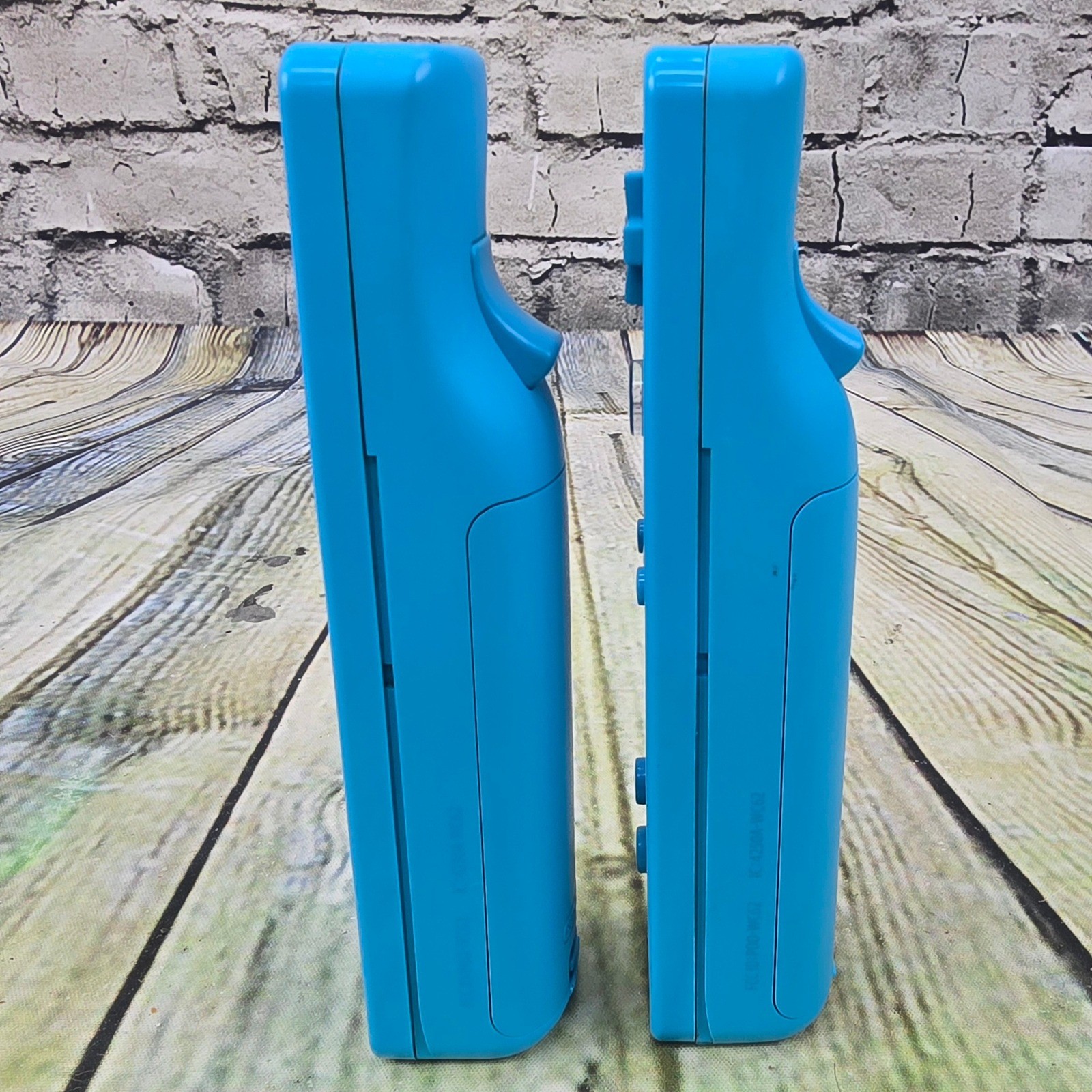Nintendo Wii Remote Plus Controller RVL-036 Cyan Blue MotionPlus Bundle Set of 2