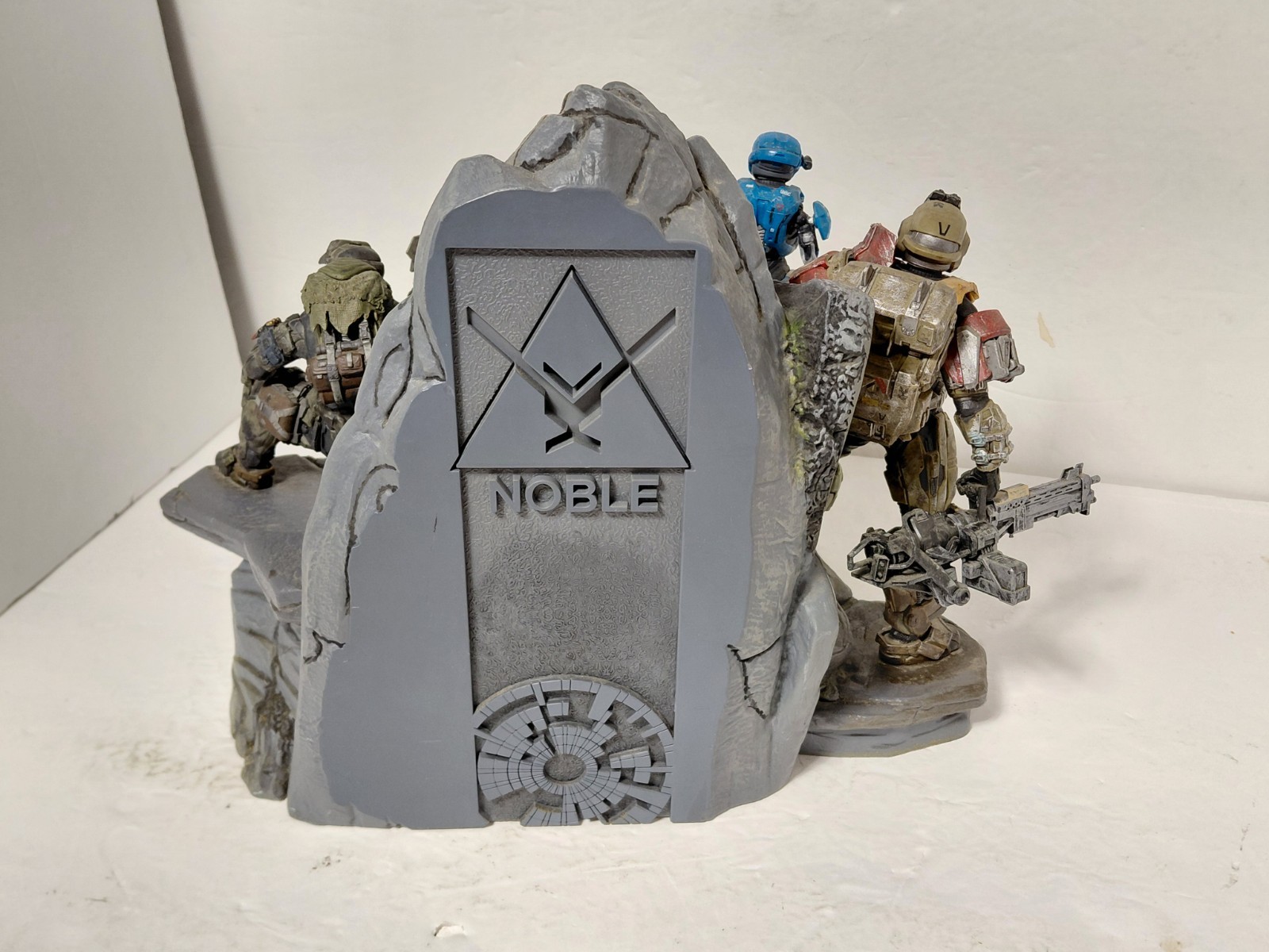 Halo Reach Noble Team Legendary Limited Edition Statue 2010