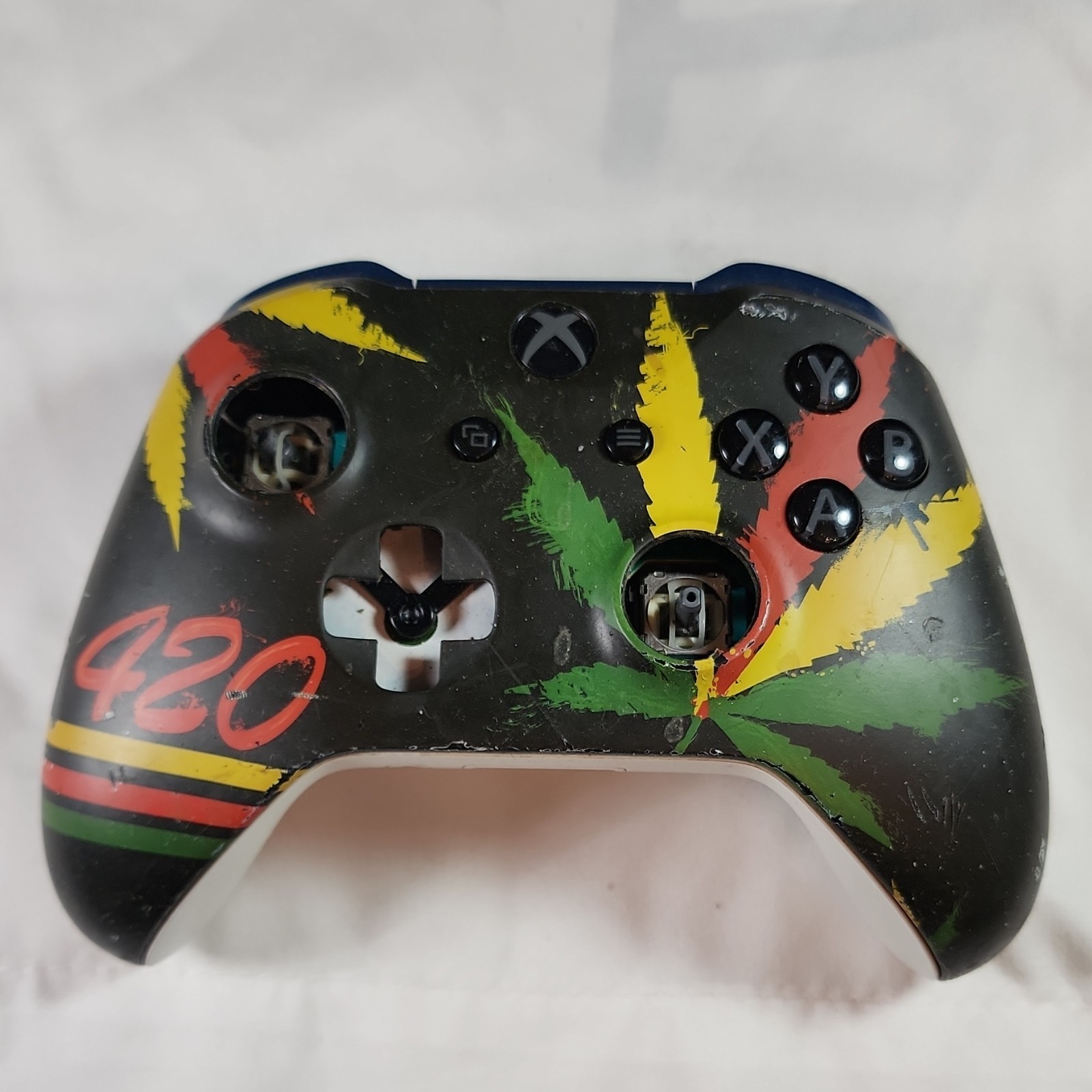 Microsoft Xbox One Wireless Controller 420 Leaf Design Multi-Color for Console