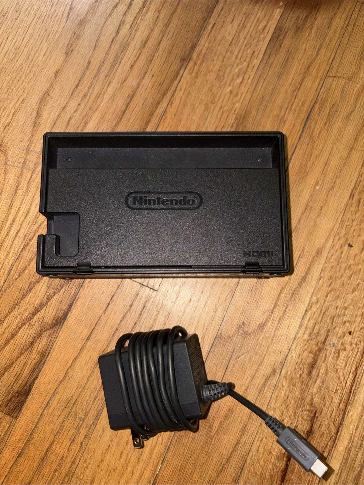 Nintendo Switch TV Dock HAC-007 OEM Charging Base +Adapter