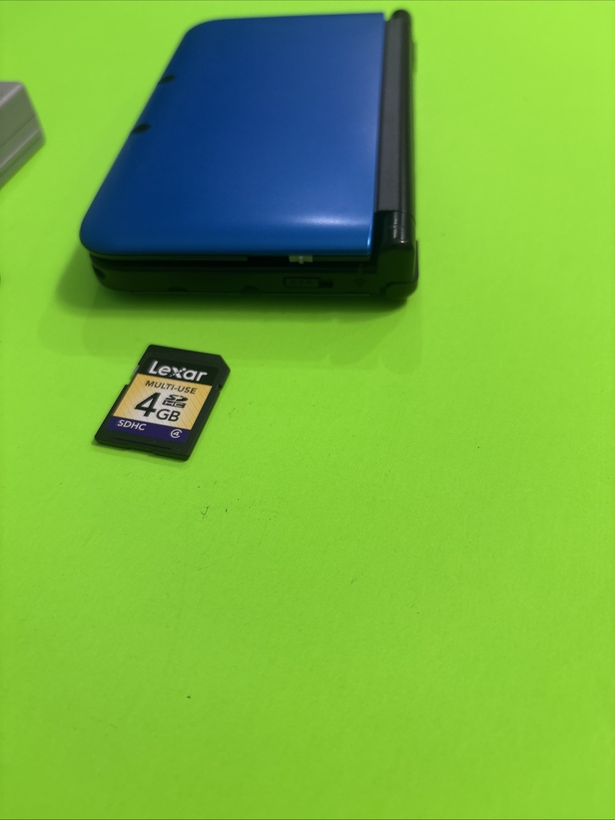 Official Nintendo 3DS XL Blue Tested Working Crack in D-Pad OEM Charger