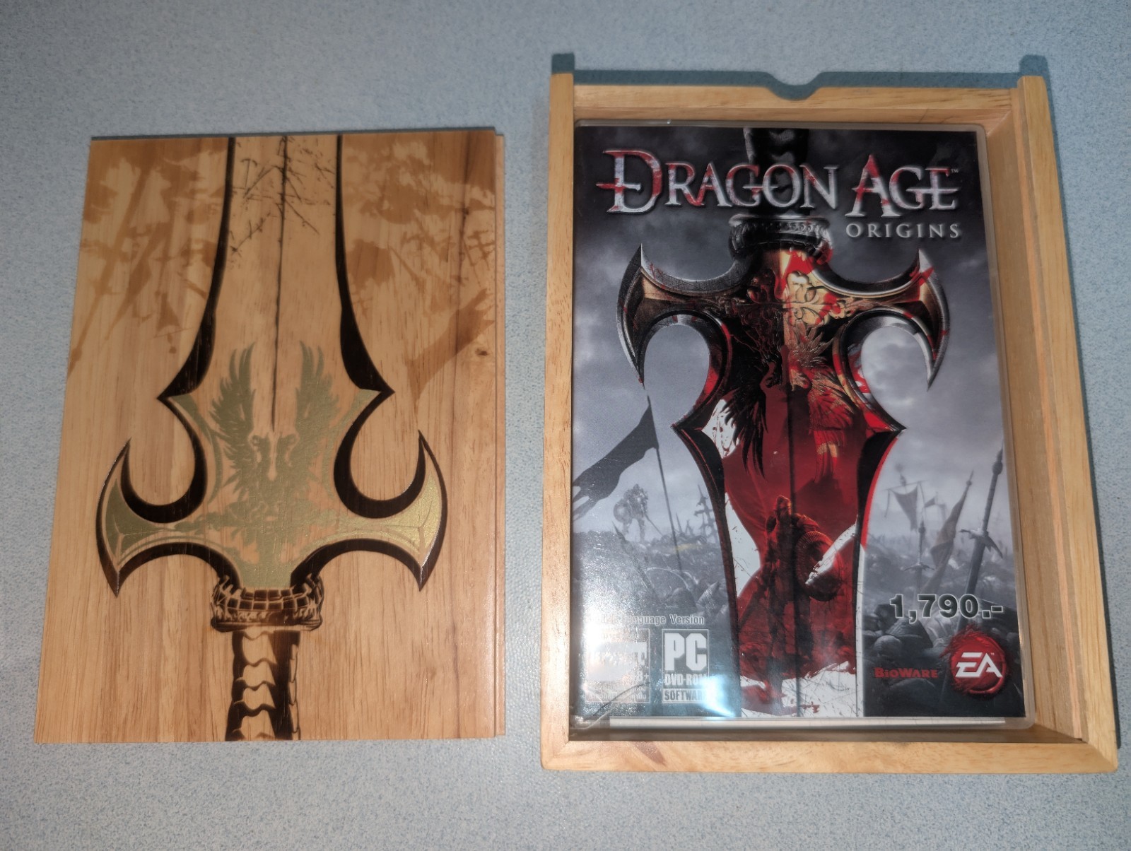 Dragon Age Origins PC Singapore Exclusive Collector’s Edition Wood Carved Box