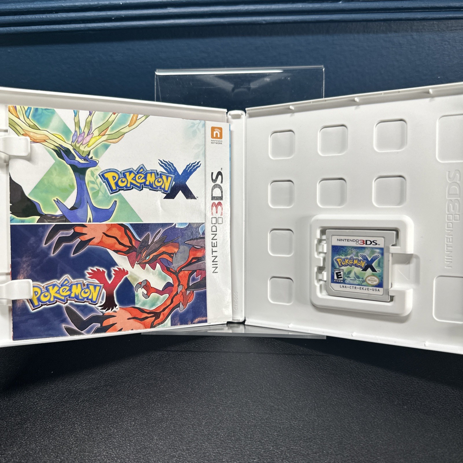 Pokémon X (Nintendo 3DS) Complete CIB Clean Tested Working