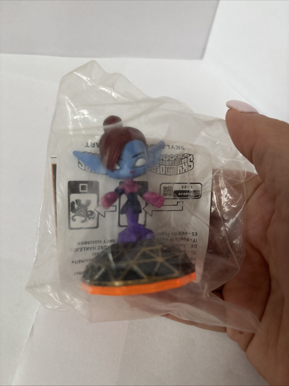 Skylanders Giants Mini Jini Sidekick Figure