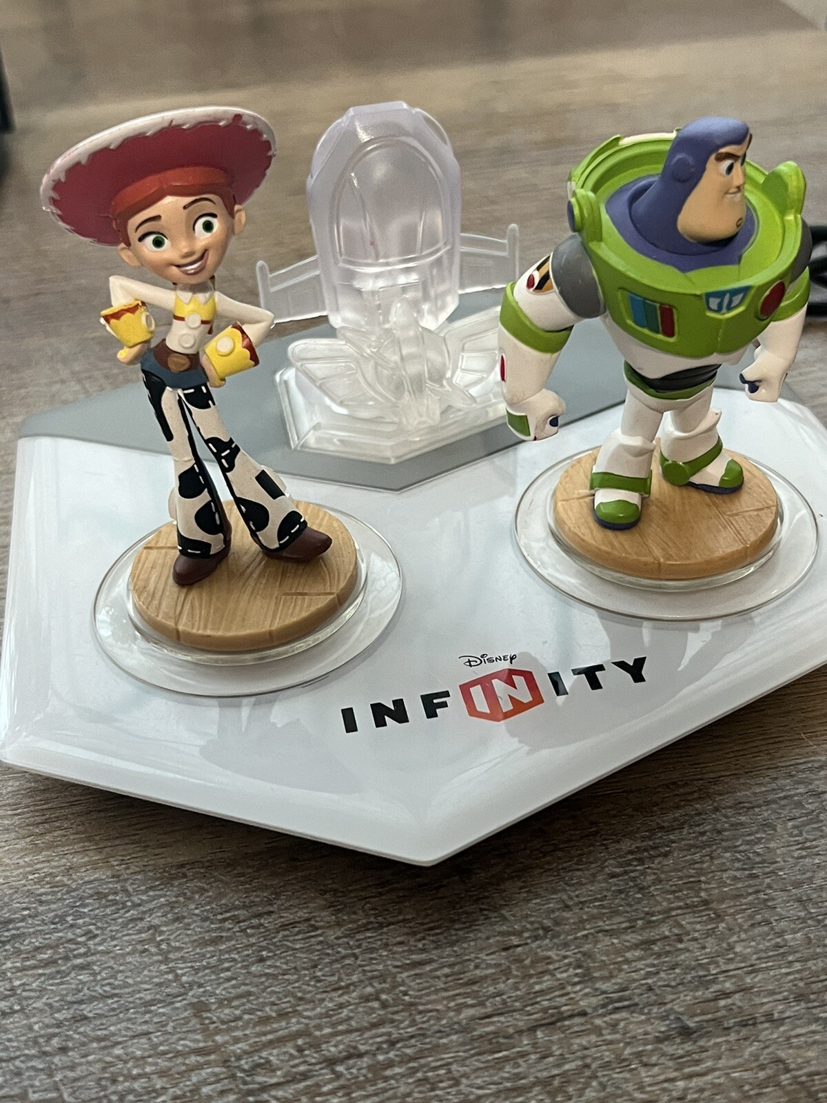 Disney Infinity Toy Story Lot of 4 Jessie Buzz Lightyear & crystal w/ base