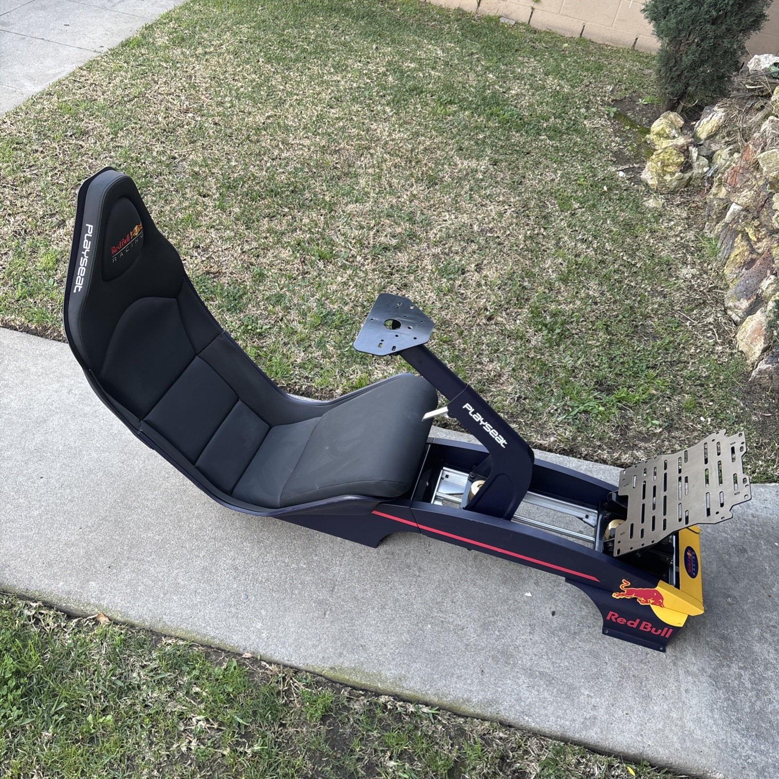 PlaySeat Red Bull Racing Pro F1 Formula Simulator Gaming Driving Chair w/ Manual