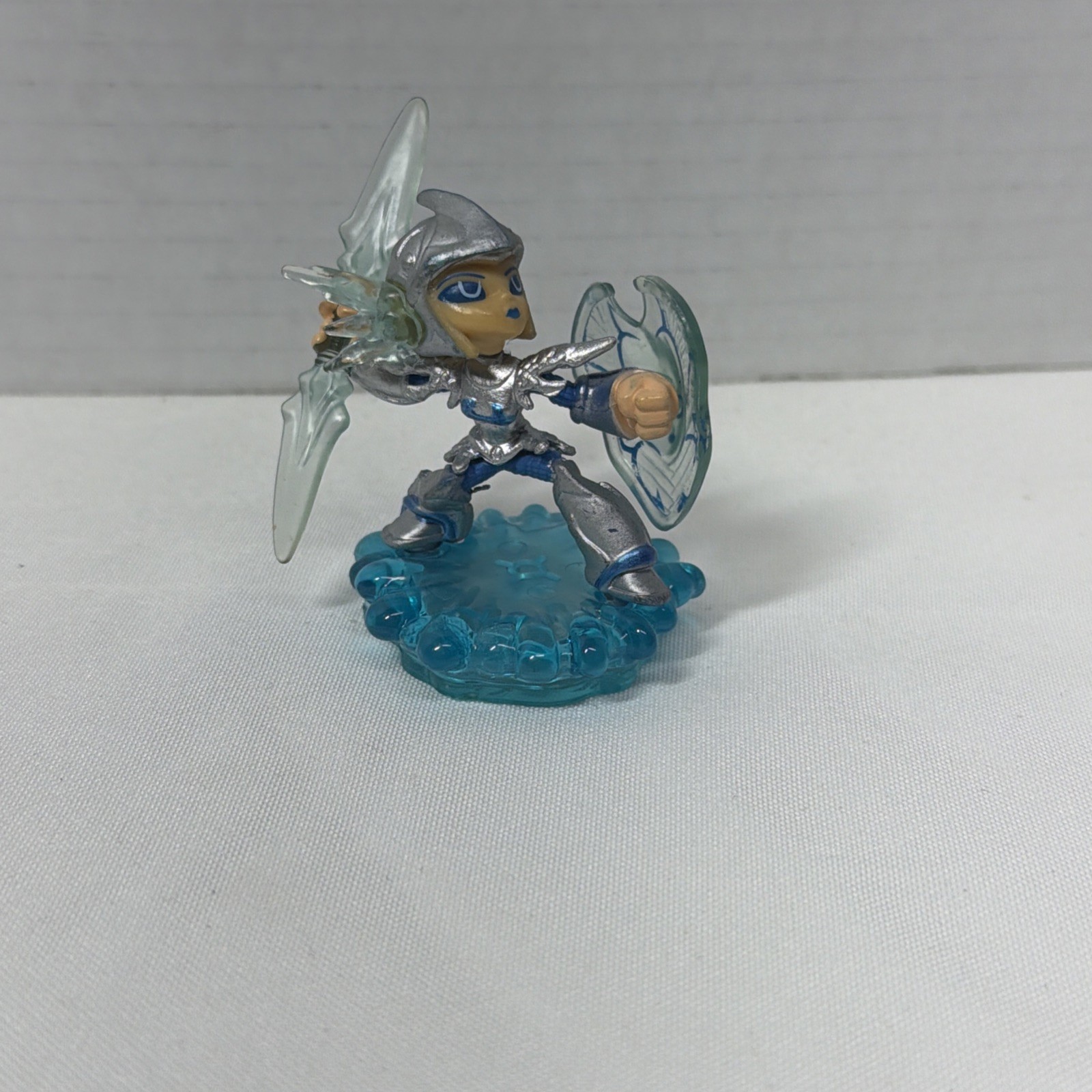 Skylanders SWAP Force Lot of 7 – Legendary LightCore Grim Creeper, Kickoff &