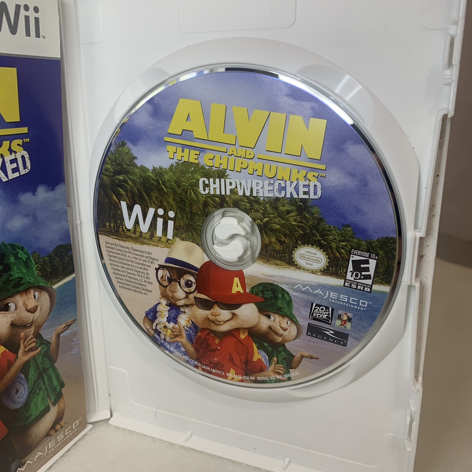 Alvin and the Chipmunks: Chipwrecked (Nintendo Wii, 2011) Complete