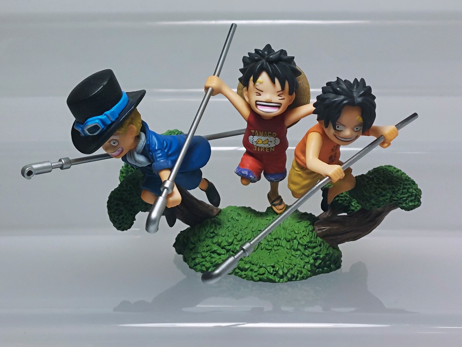 Monkey D. Luffy Portgas D. Ace Sabo One Piece Log Box Figure MegaHouse 2.6in