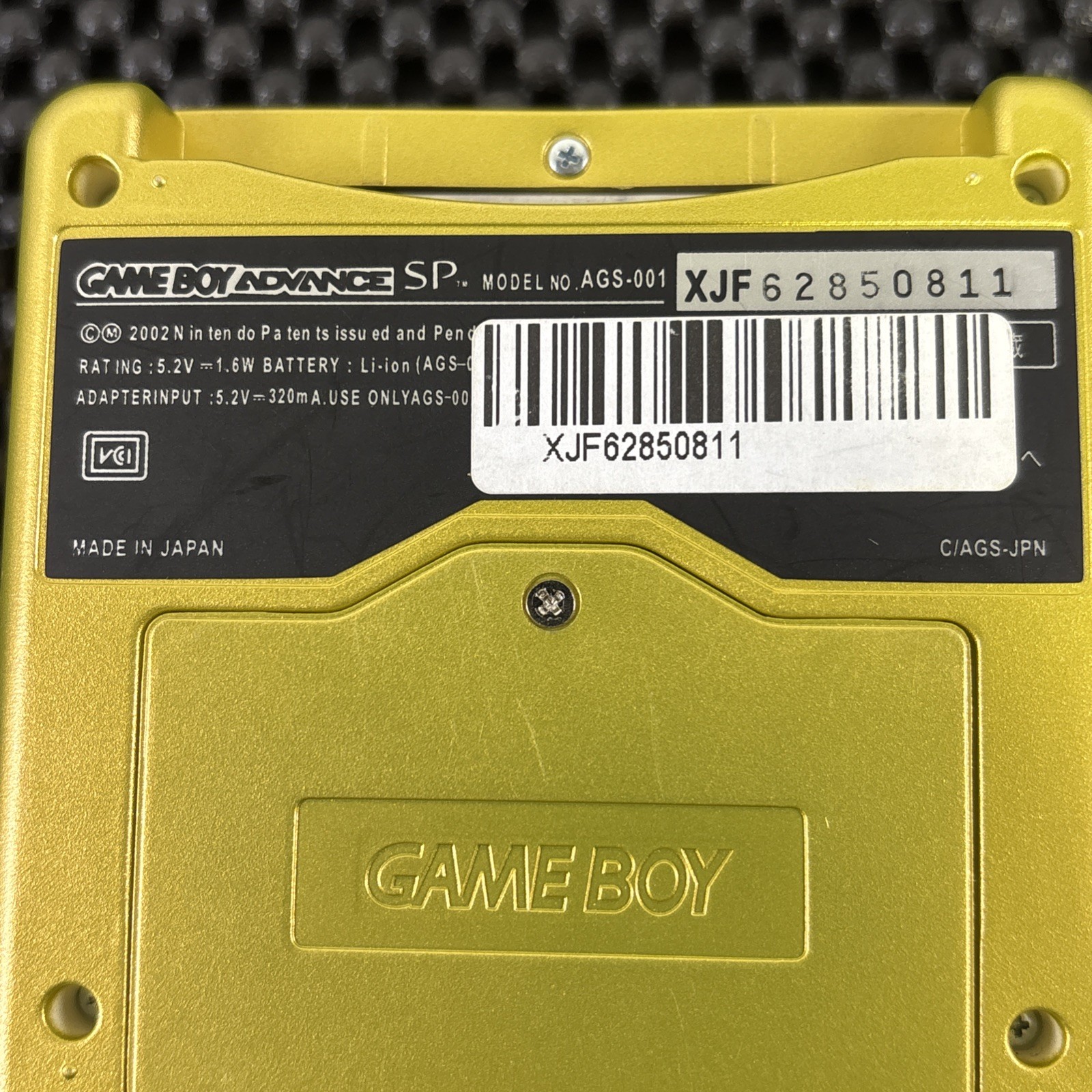 Nintendo Game Boy Advance SP Gold w/Tony Hawk’s Underground 2 OEM Charger
