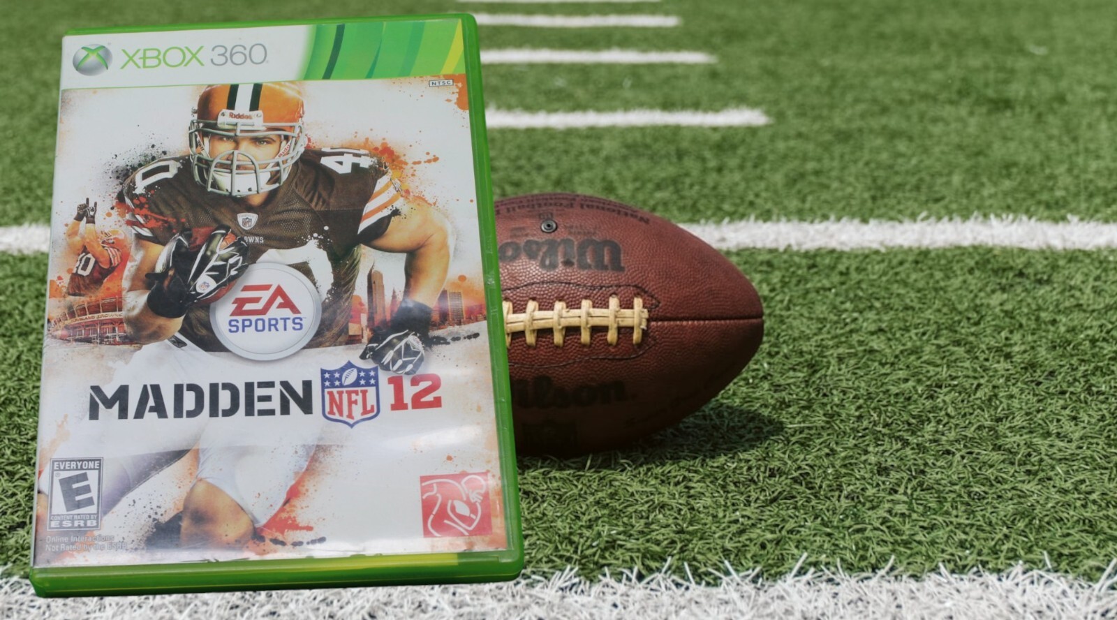 Madden NFL 12 (Microsoft Xbox 360, 2011) Complete CIB