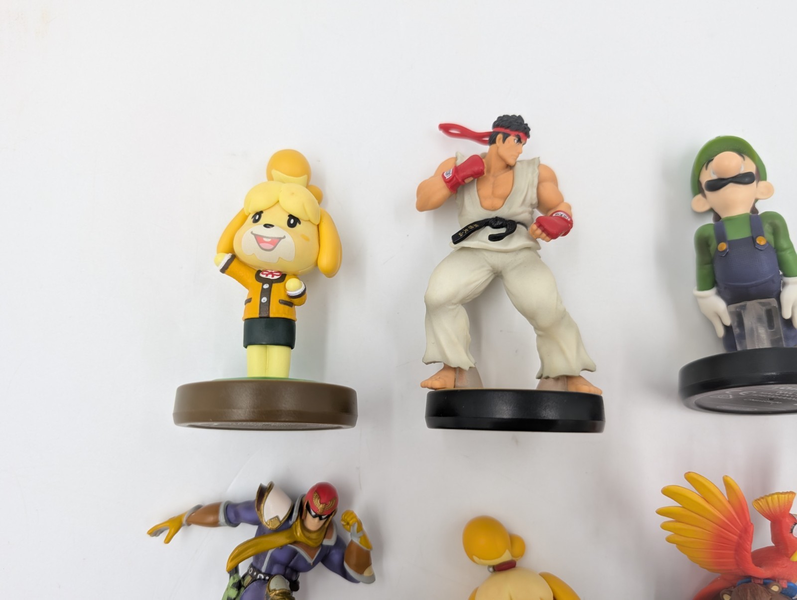Lot of 15 Assorted Amiibo Super Smash Bros. Characters (260152)