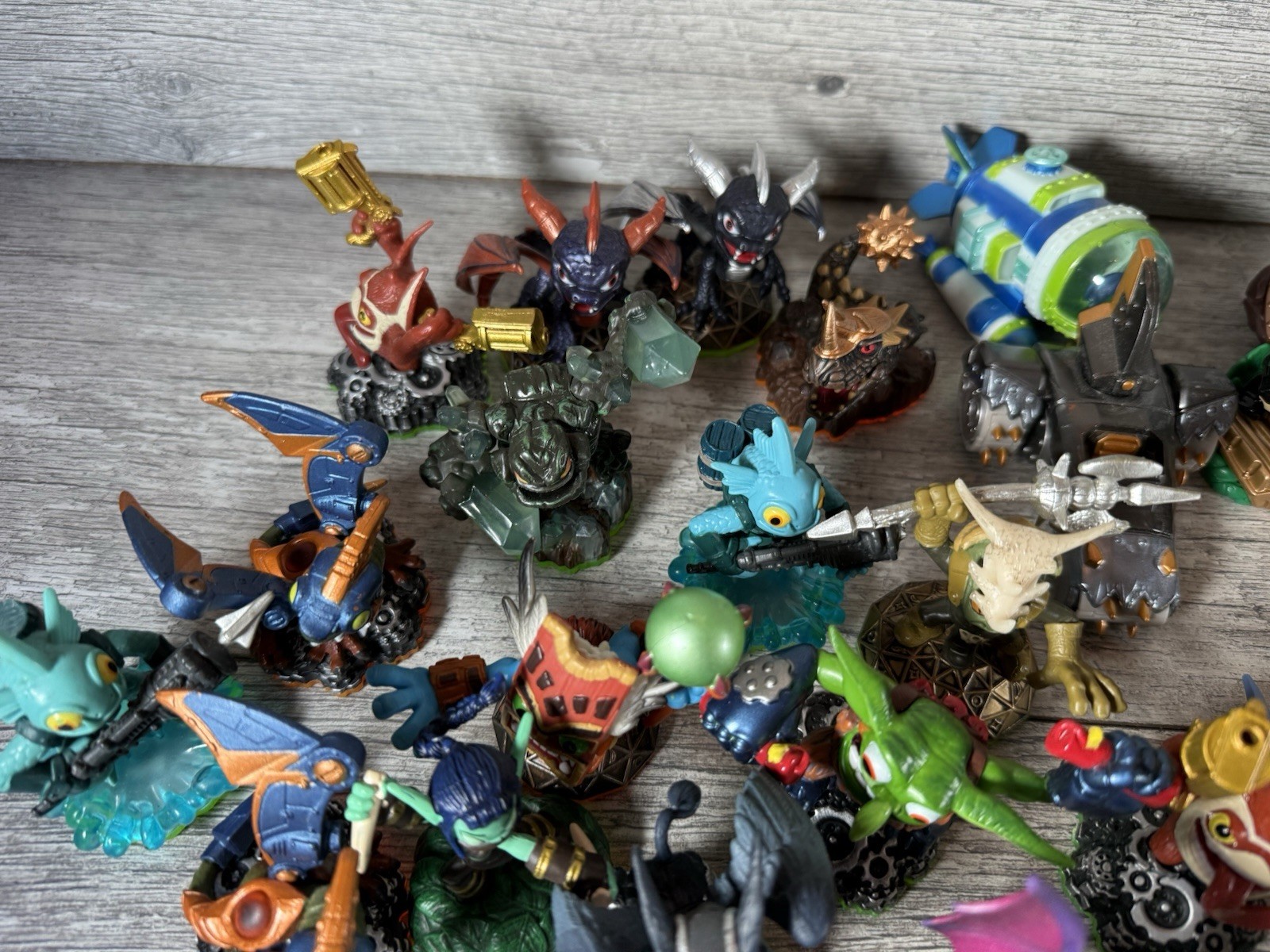 Activision Skylanders LOT OF 38: Trap Team, Superchargers & Spyros Adventures