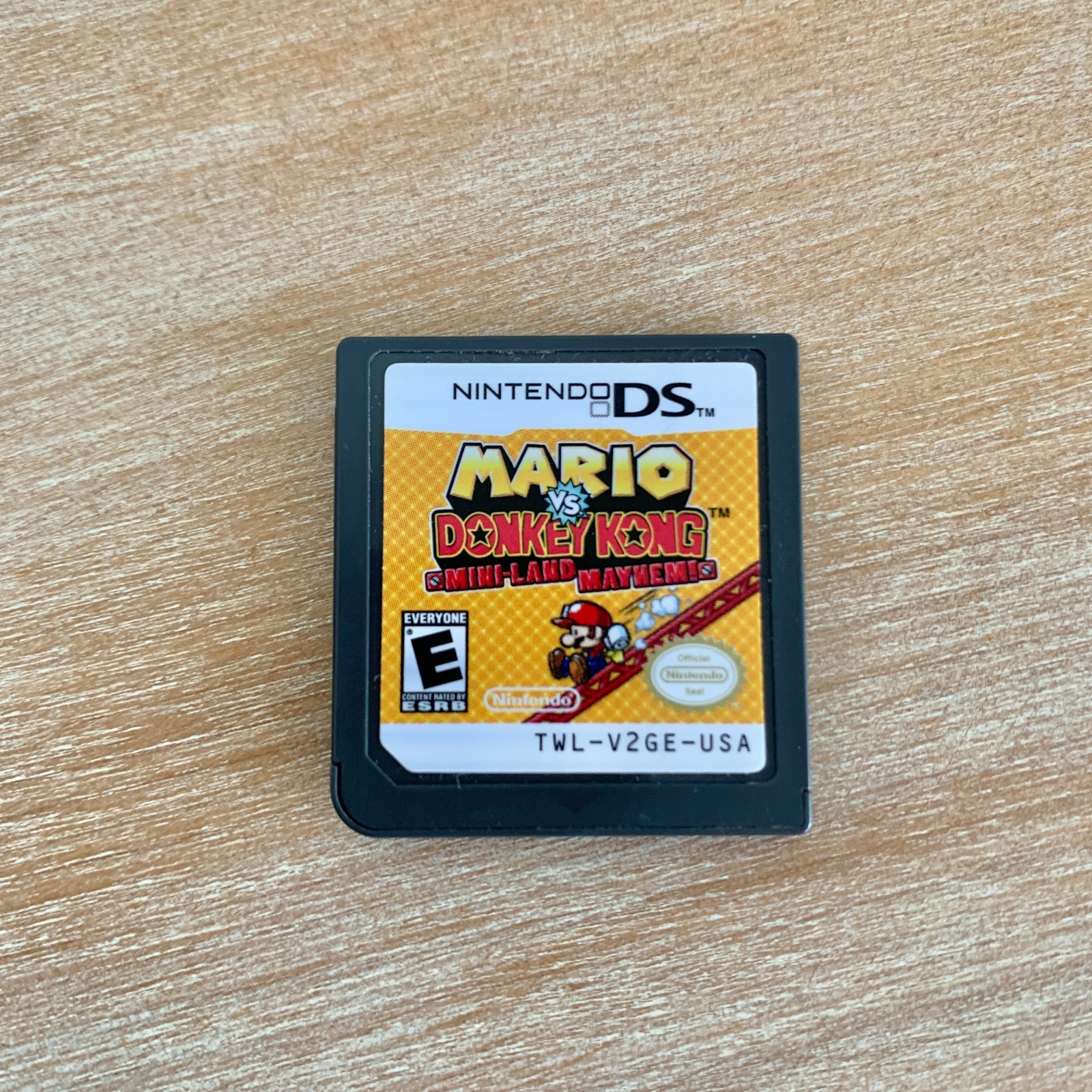 Mario vs. Donkey Kong:Mini-Land Mayhem (Nintendo DS, 2010) CIB Tested Authentic