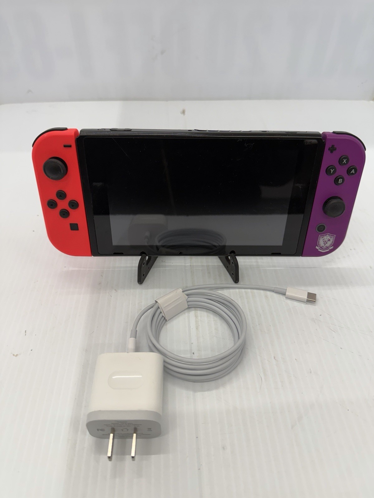 Nintendo Switch HAC-001 (01) Purple & Red Joy Cons