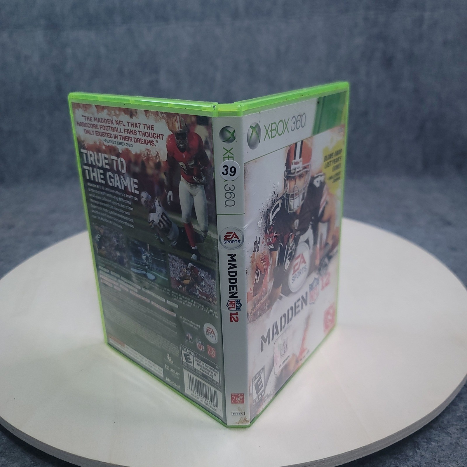 Xbox 360 Madden NFL 12 Standard Edition NTSC Peyton Hillis Cover