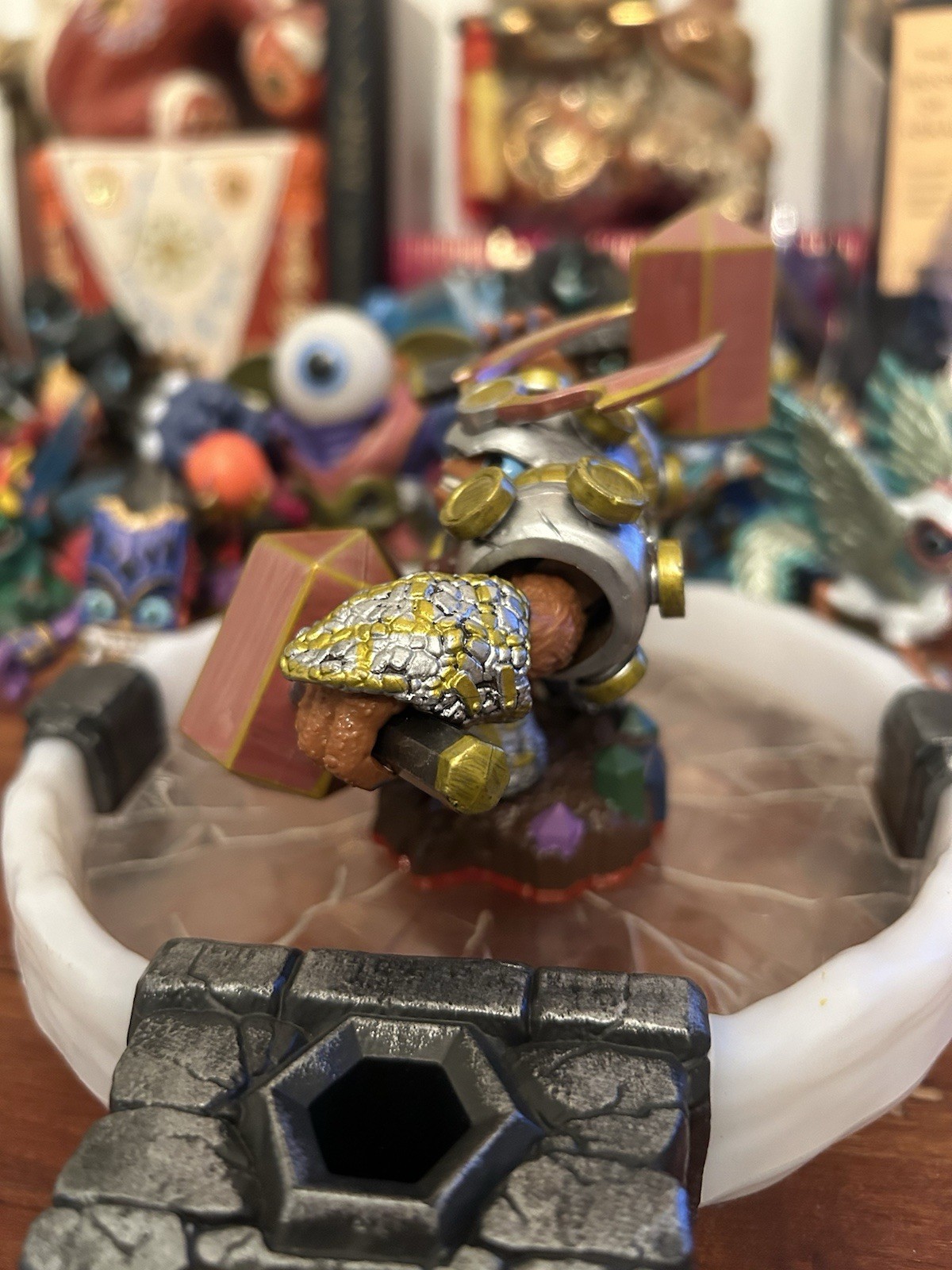 Skylanders Trap Team Trap Master Custom Wallop, Dáin Ironfoot Inspired/ LOTR.