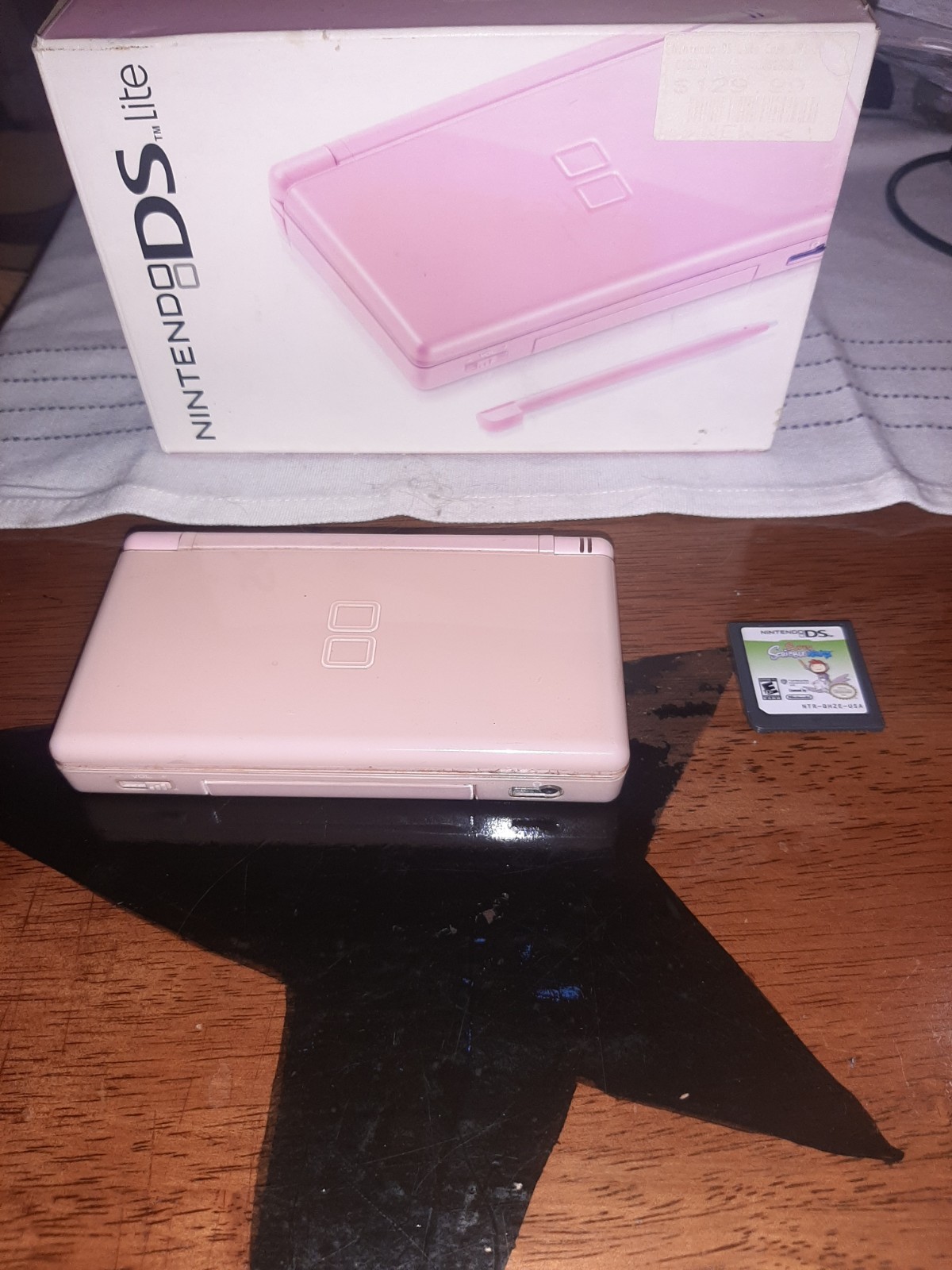 Nintendo DS Lite Pink Handheld System Console w/ Box & Super Scribblenauts.