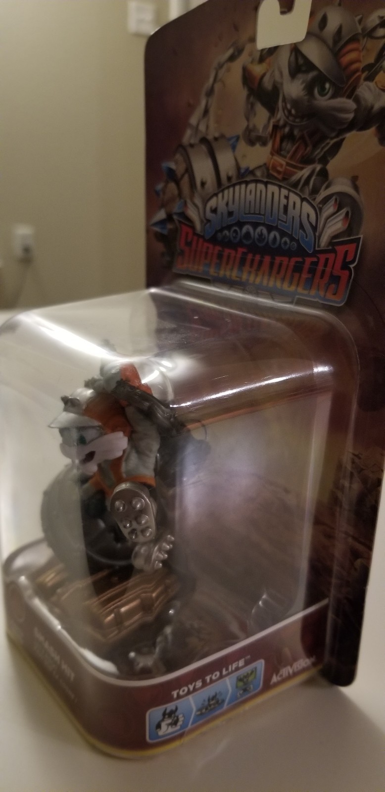Skylanders Superchargers Smash Hit Figure Earth New in Box Sealed Activision