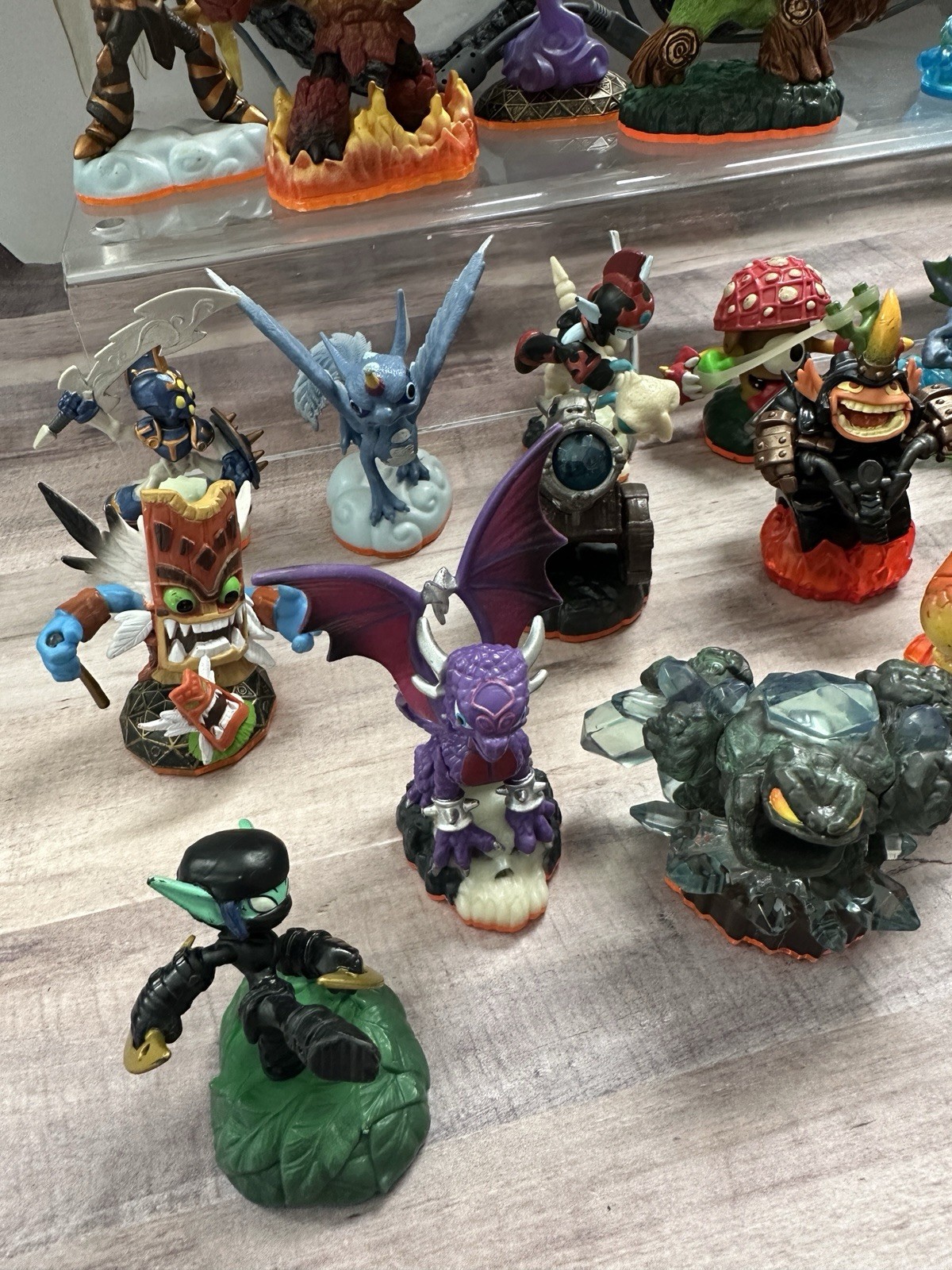Mixed Lot of 41 Skylanders figures plus 3 portals Giants, Spyro, more
