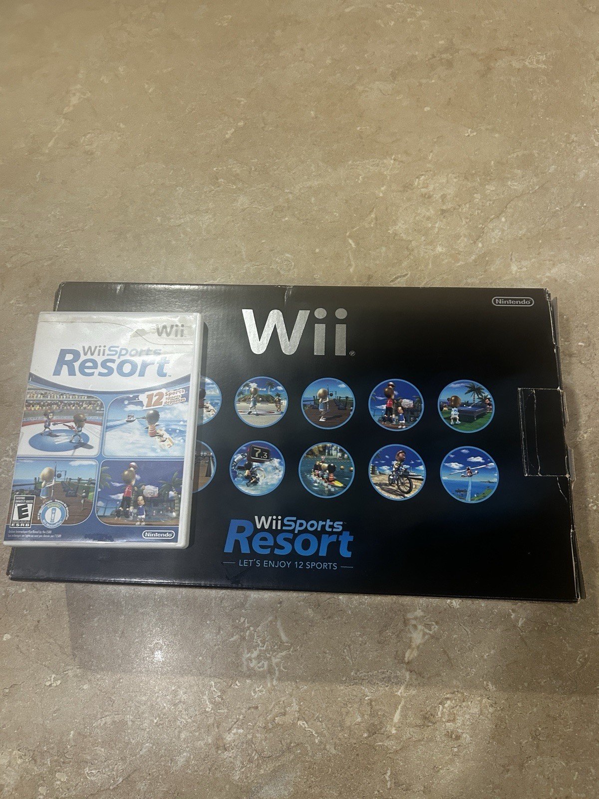 Nintendo Wii Wii Sports Resort JP REGION FREE Wii Remote Plus Console