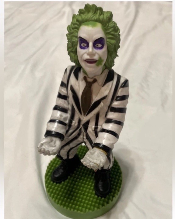 BEETLEJUICE – GAMING CONTROLLER / SMART PHONE HOLDER (Cable Guys) EUC Movie 80’s