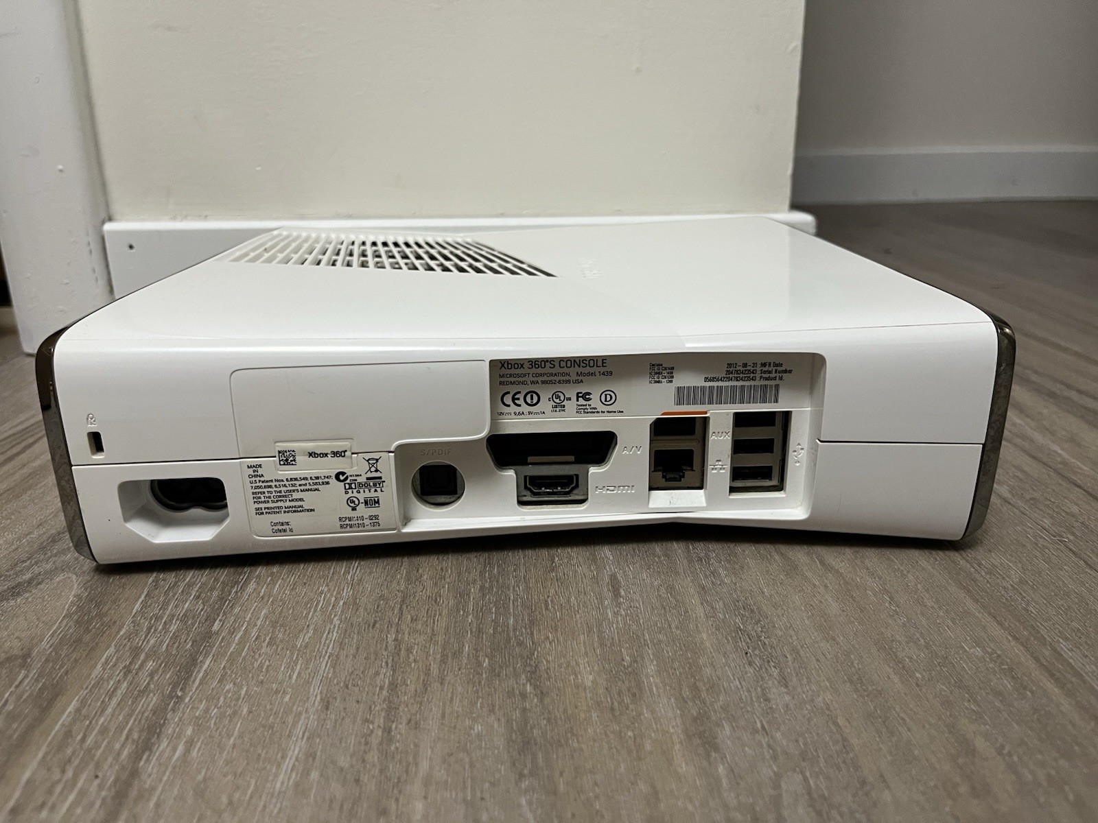 Xbox 360 Slim White Special Edition Console 120GB HDD Tested Working
