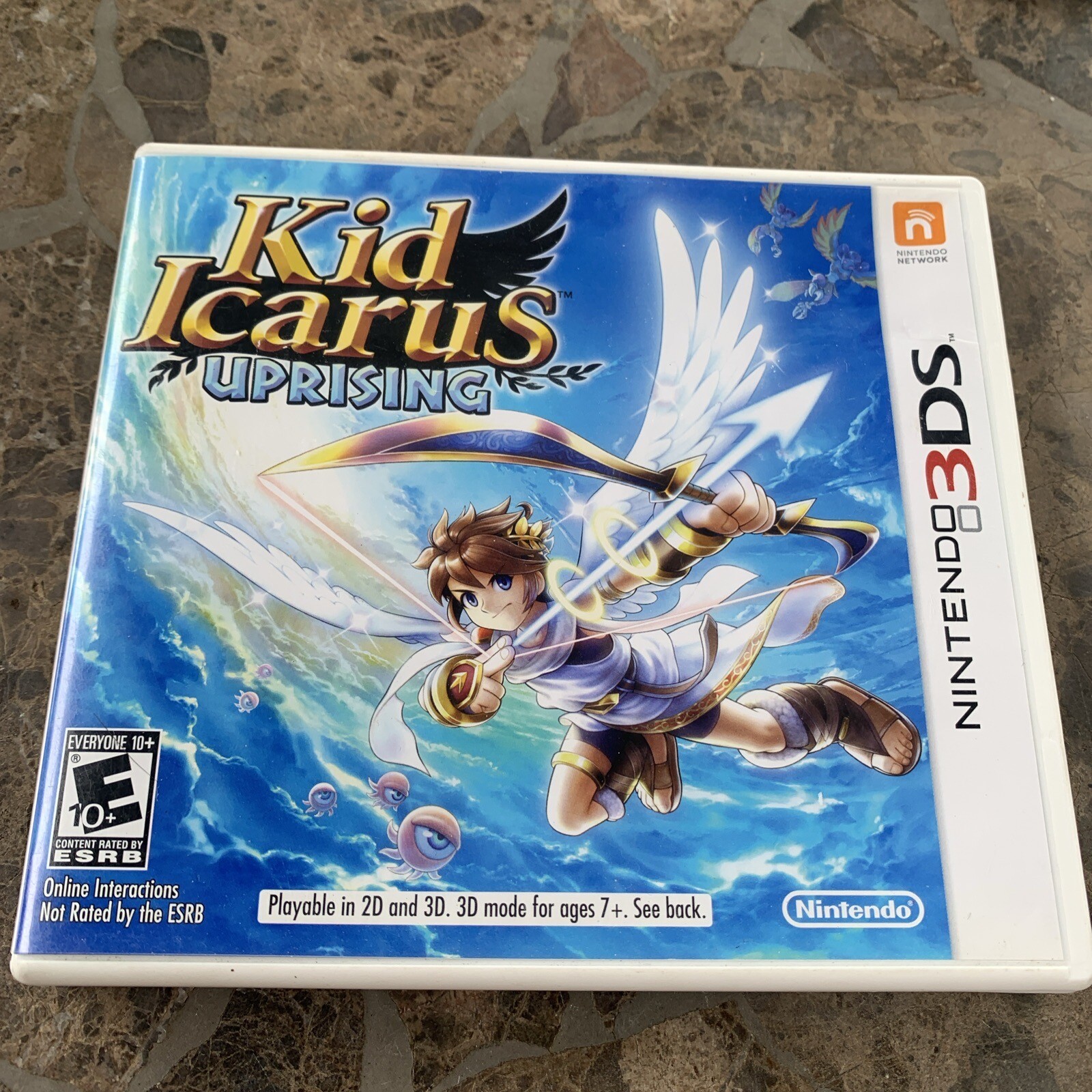 Kid Icarus Uprising (nintendo 3DS, 2012)