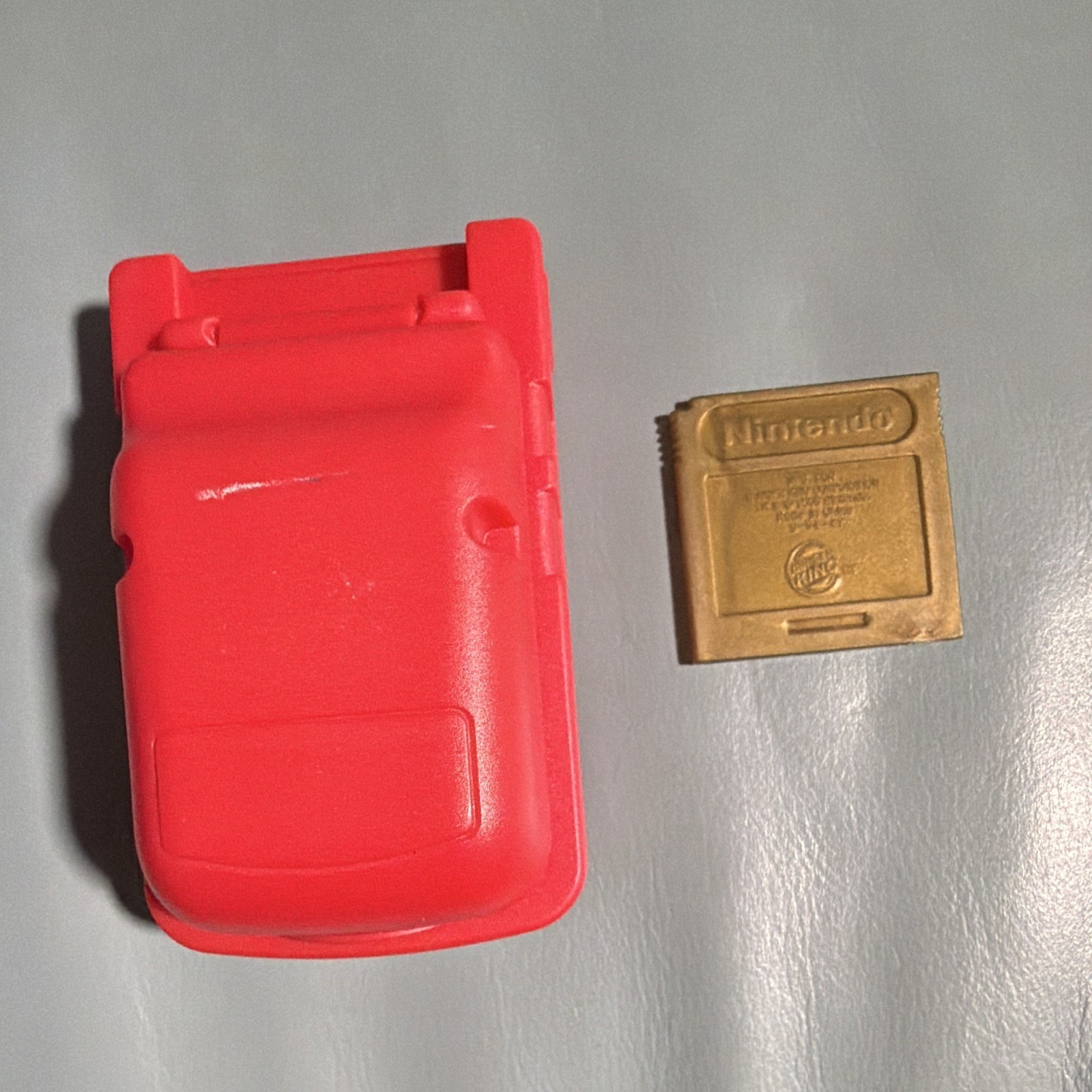 Nintendo Game Boy color Burger King toy, Red 2000’s