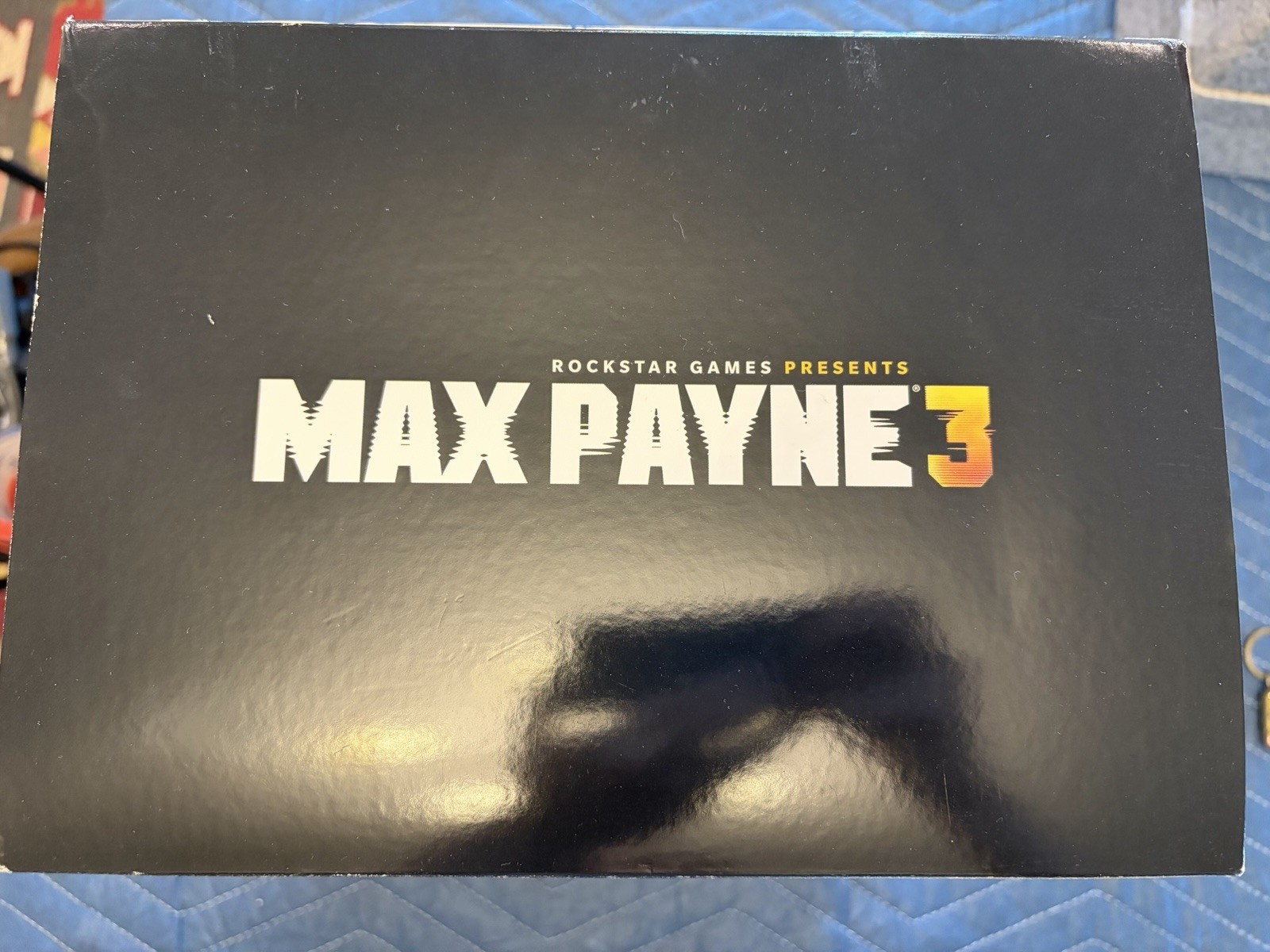 Max Payne 3 Special Edition With Rare Rockstar Games Ashtray and Vinyl Stickers