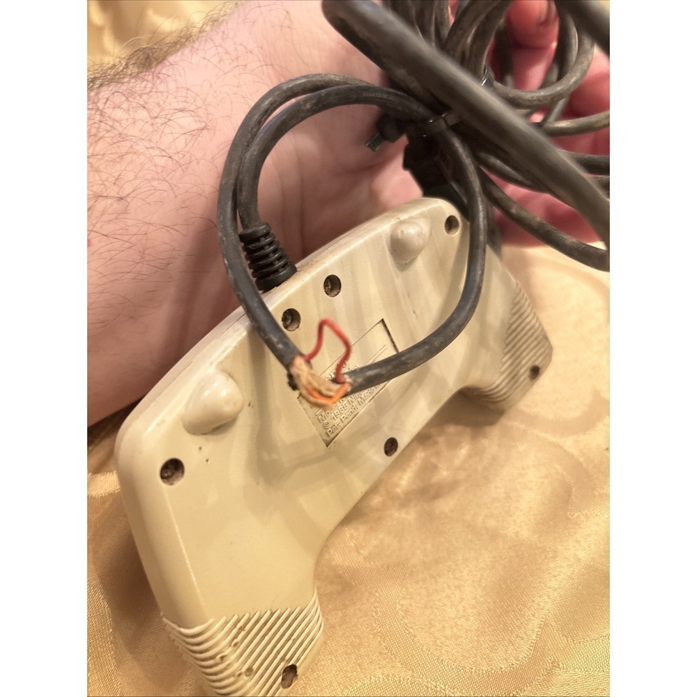 Nintendo NES Max Turbo Wired Controller, Loose D-pad. As Is