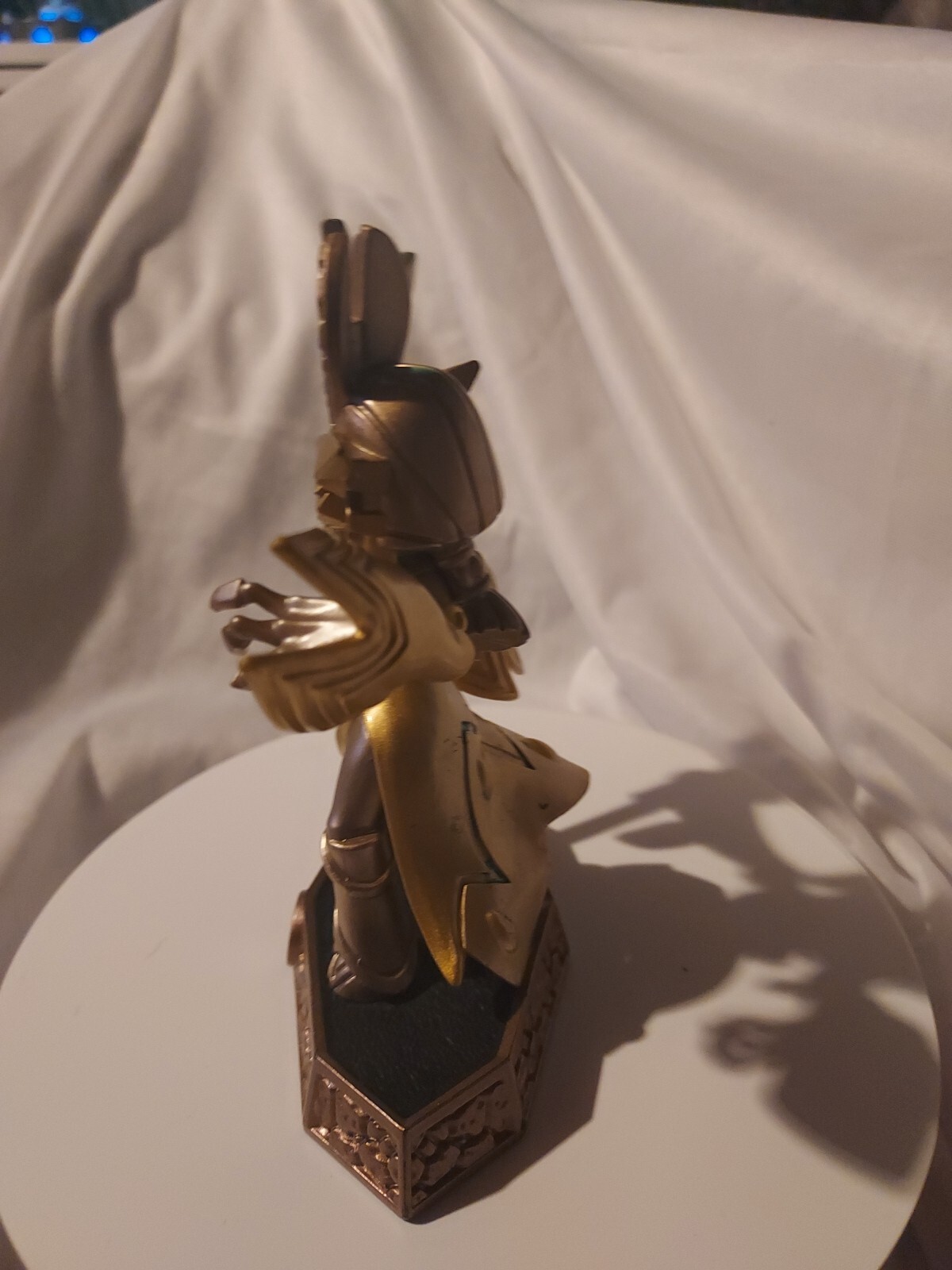 ACTIVISION SKYLANDERS IMAGINATORS GOLDEN QUEEN SENSEI FIGURE, Tesred C4