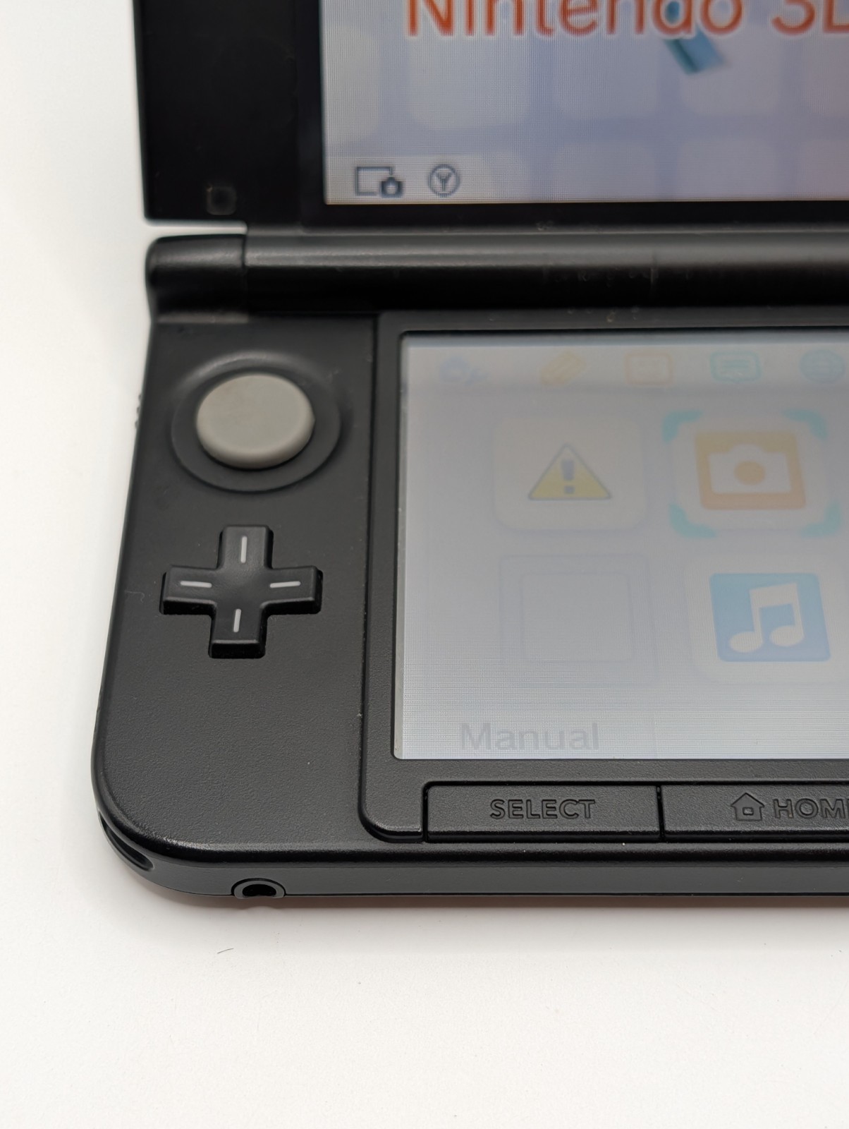 Nintendo 3DS XL Launch Edition Black Handheld OEM Charger Tested and Working