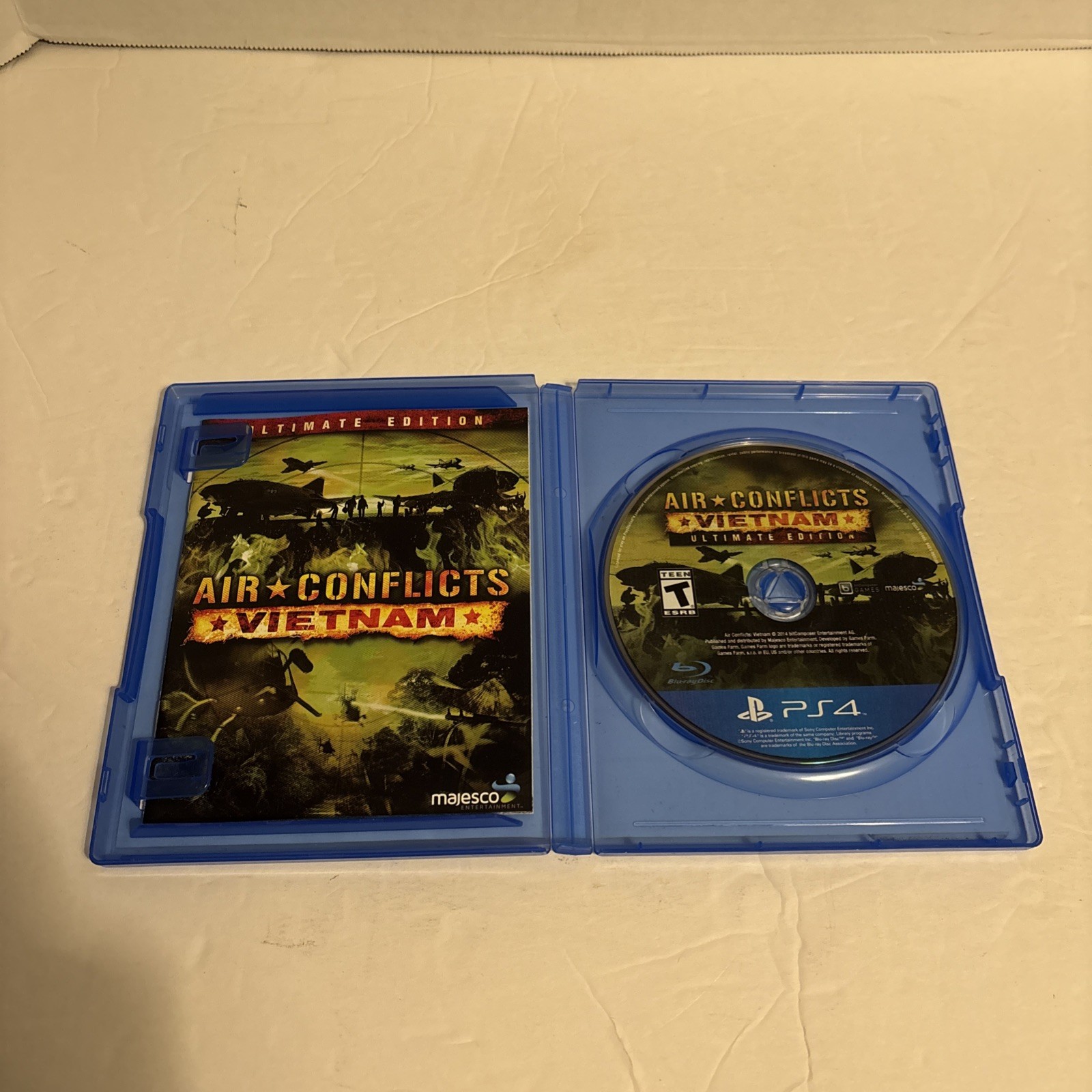Air Conflicts: Vietnam Ultimate Edition (Sony PlayStation 4, 2014) CIB *TESTED*