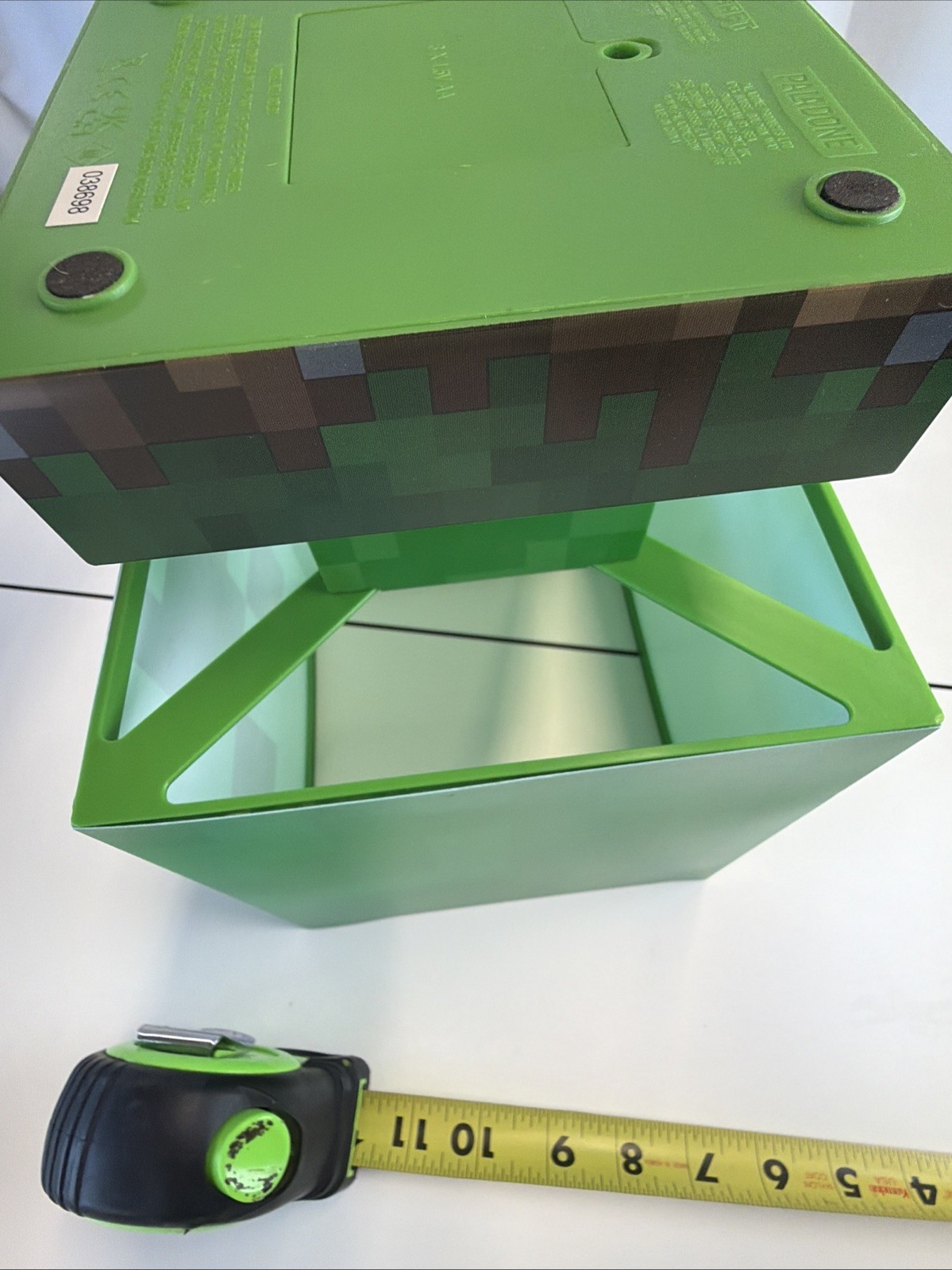 Paladone Minecraft Green Creeper Icon Lamp – Battery or USB Powered