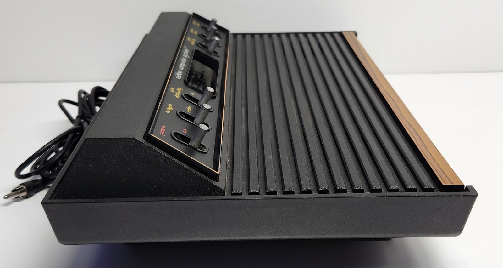 Atari 2600 Woodgrain Woody 6 Switch Sixer System CONSOLE ONLY – Sunnyvale Taiwan