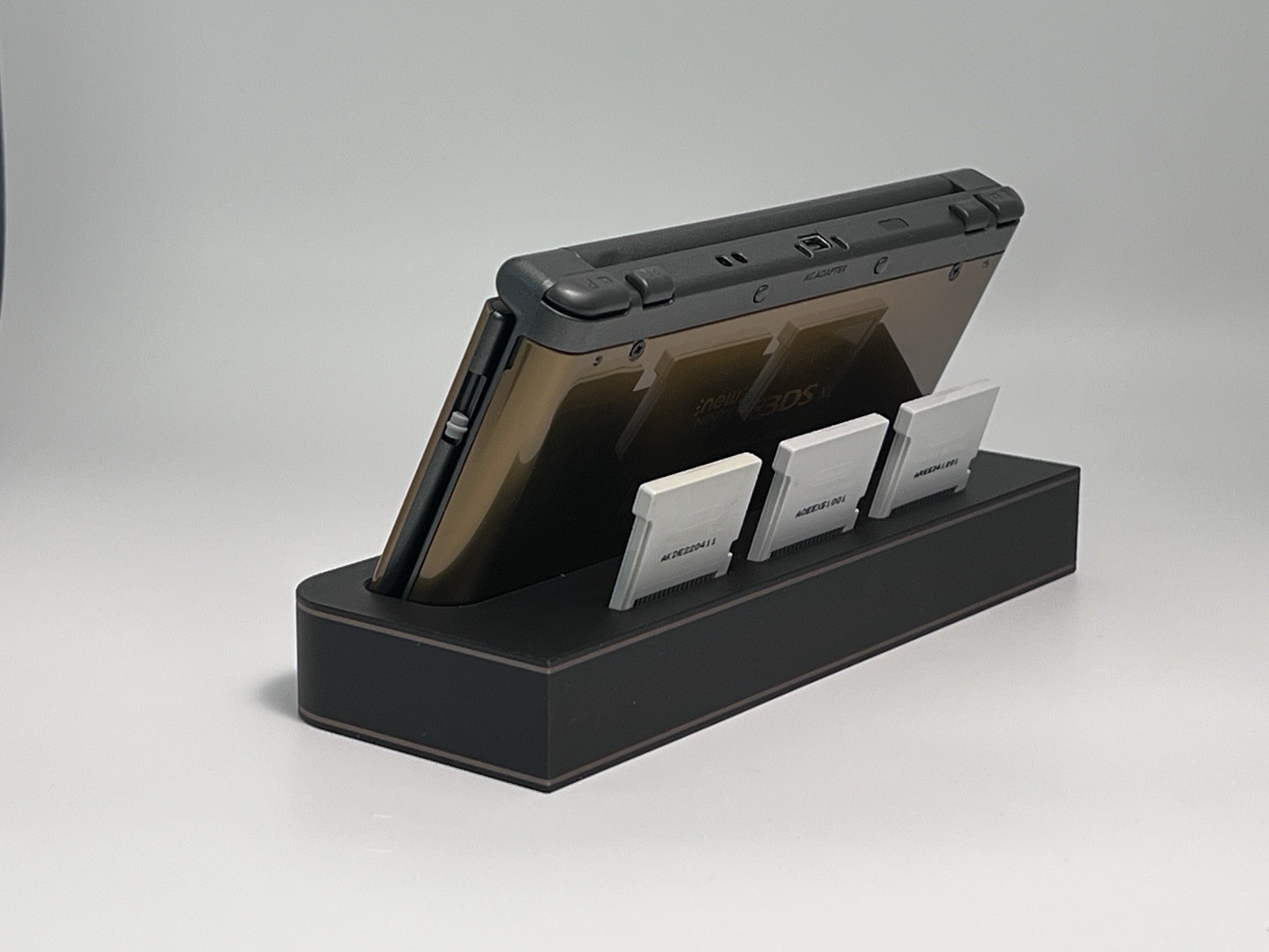 Collector Display Stand for New Nintendo 3DS XL Gold Inlay Core Series