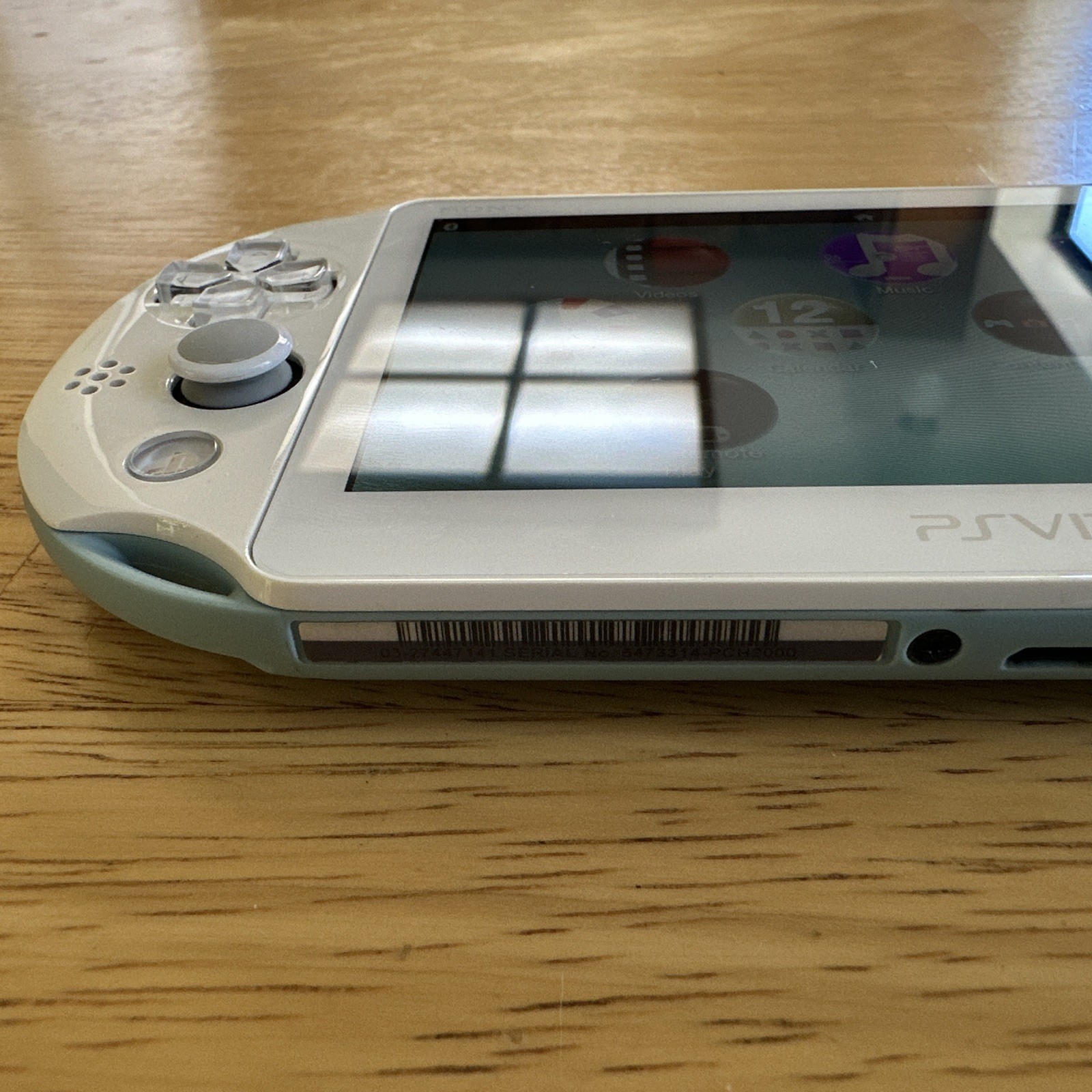 Sony PlayStation PS Vita PCH-2000 Light Blue / White Slim Console Fast Shipping