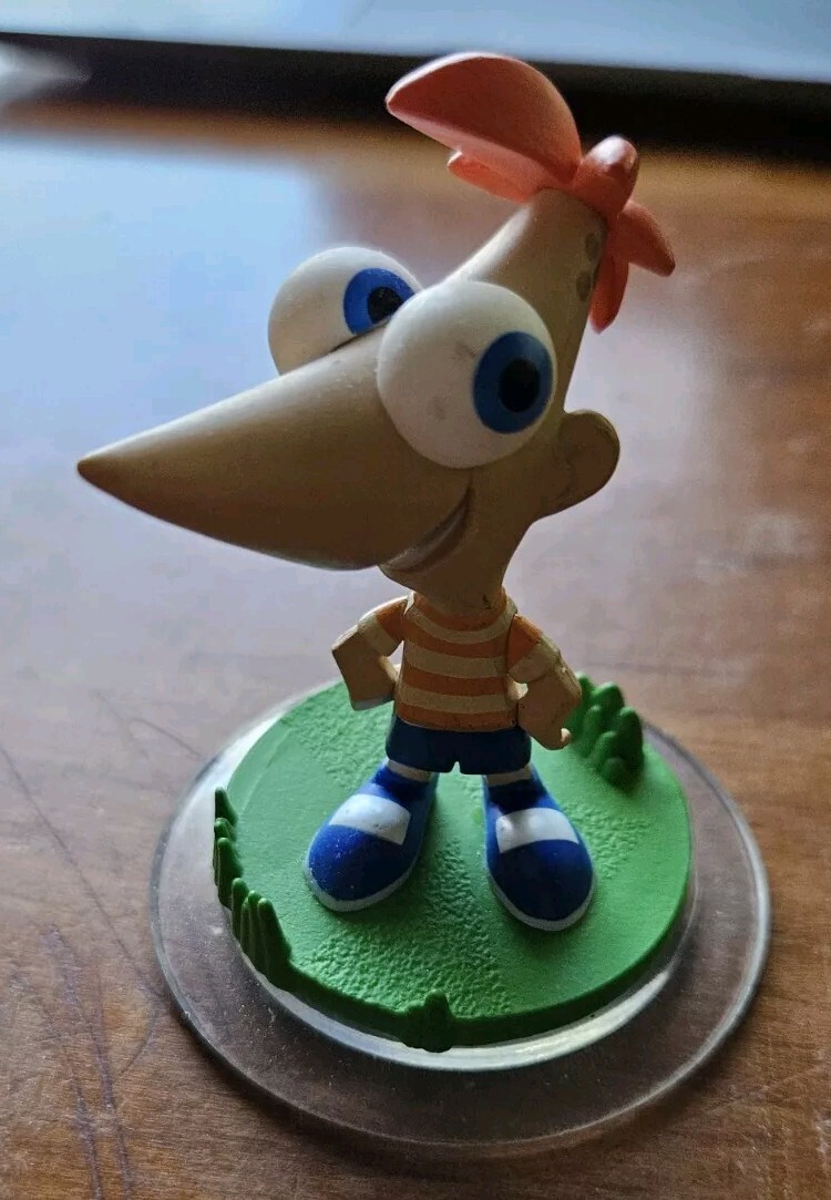 Disney Infinity – Phineas and Ferb Toy pack – Phineas, Agent P Figures + Discs!