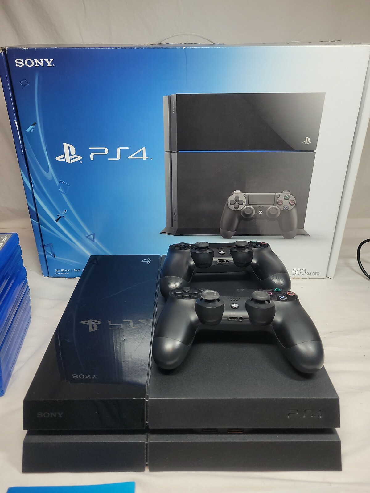 SONY PS4 PlayStation 4 Console 500 GB, 2 Controllers, 9 Games & Camera