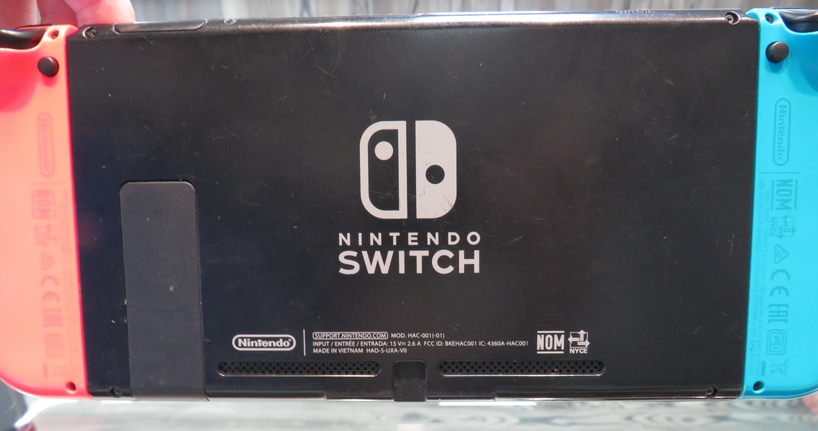 Nintendo Switch HAC-001(-01) V2 Console W/ Cord & SD Card