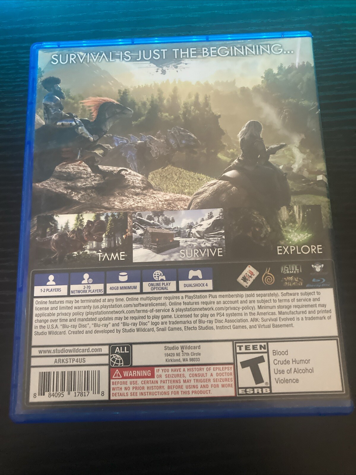 Studio Wildcard Ark: Survival Evolved (Sony PlayStation 4, 2017)