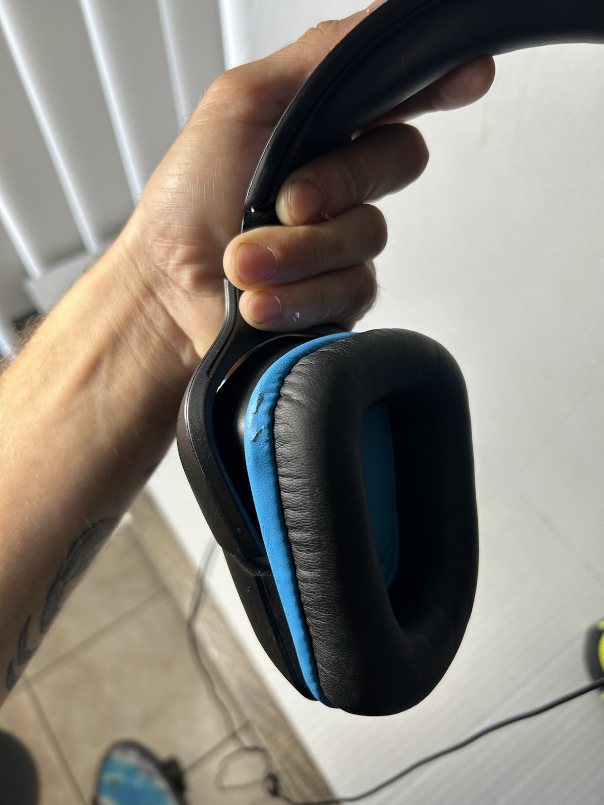 Logitech G432 USB Wired Gaming Headset Over-Ear Headband Boom Mic Black/Blue