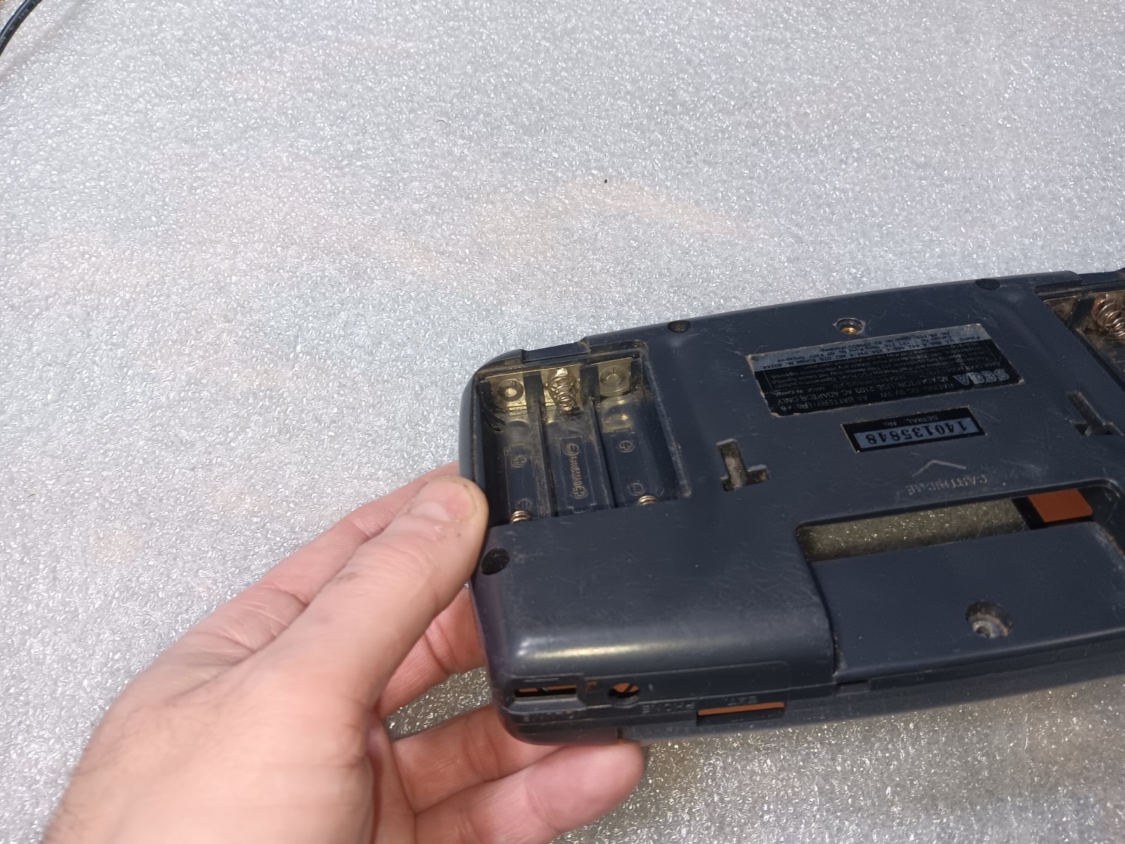 SEGA Game Gear 2110 EXACT EMPTY SHELL w/Glass Scratches ONLY-INTACT-SEE ALL