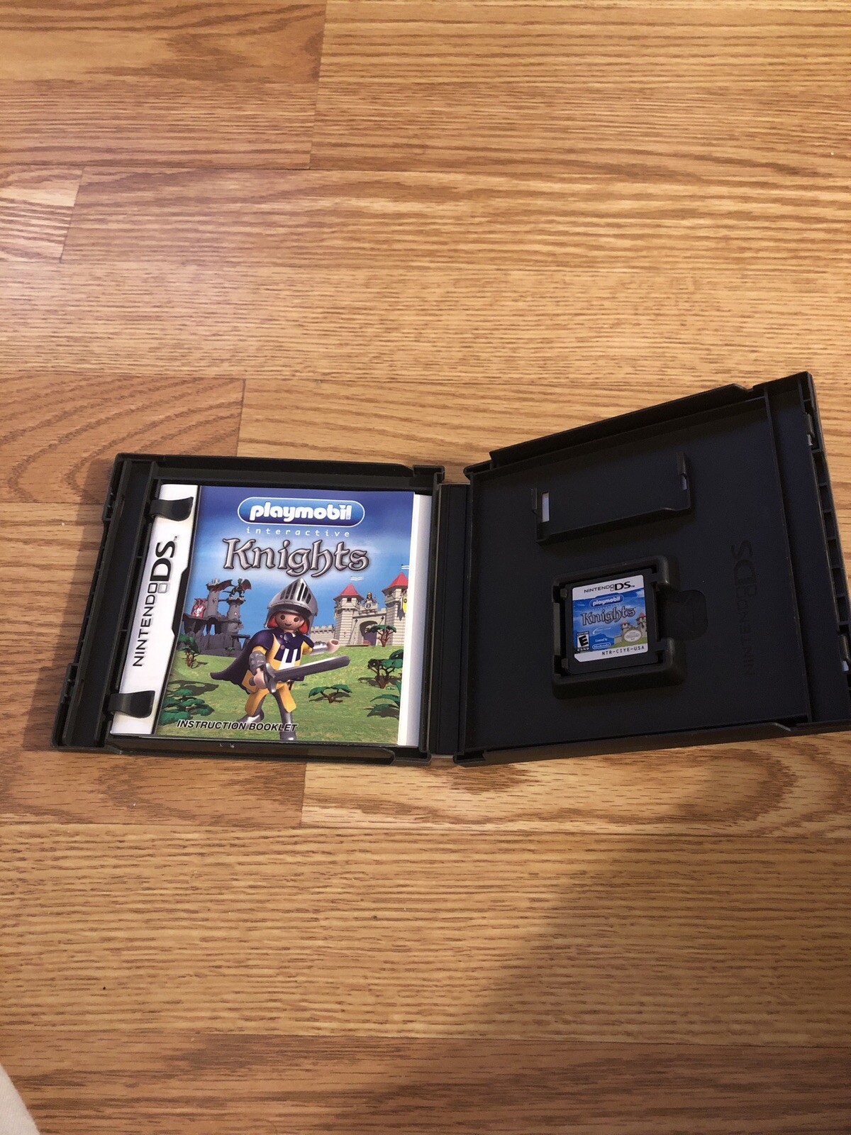 Playmobil Knights (Nintendo DS, 2010) Complete W/ Case & Manuals-Great Condition