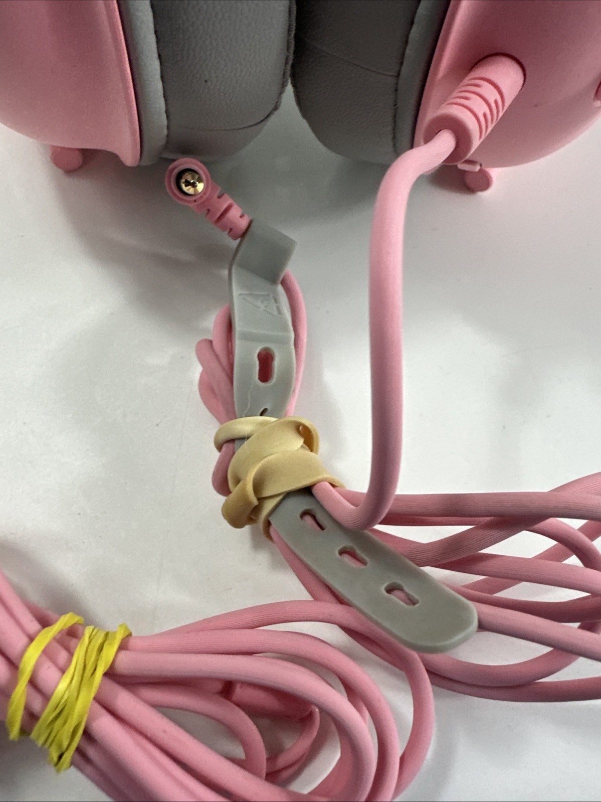 Razer – BlackShark V2 X Wired Gaming Headset – Quartz Pink