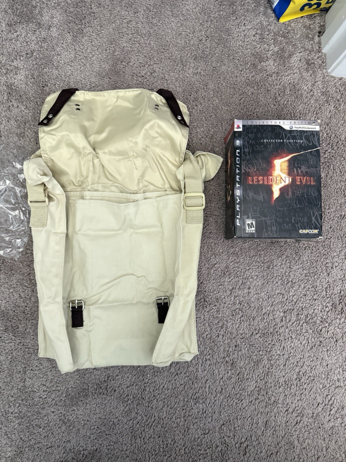 Capcom Resident Evil 5 Collector’s Edition PS3 Messenger Bag *NEW*