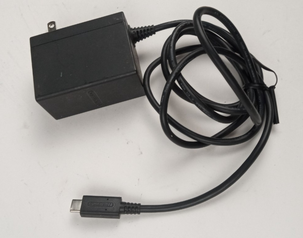 Nintendo Switch Charger AC Power Adapter HAC-002 (USZ) OEM Authentic – 15V Cable