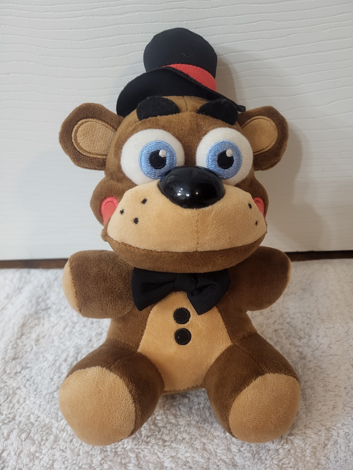 Toy Freddy Funko 2016 Plush GameStop Exclusive Five Nights At Freddy’s RARE Red