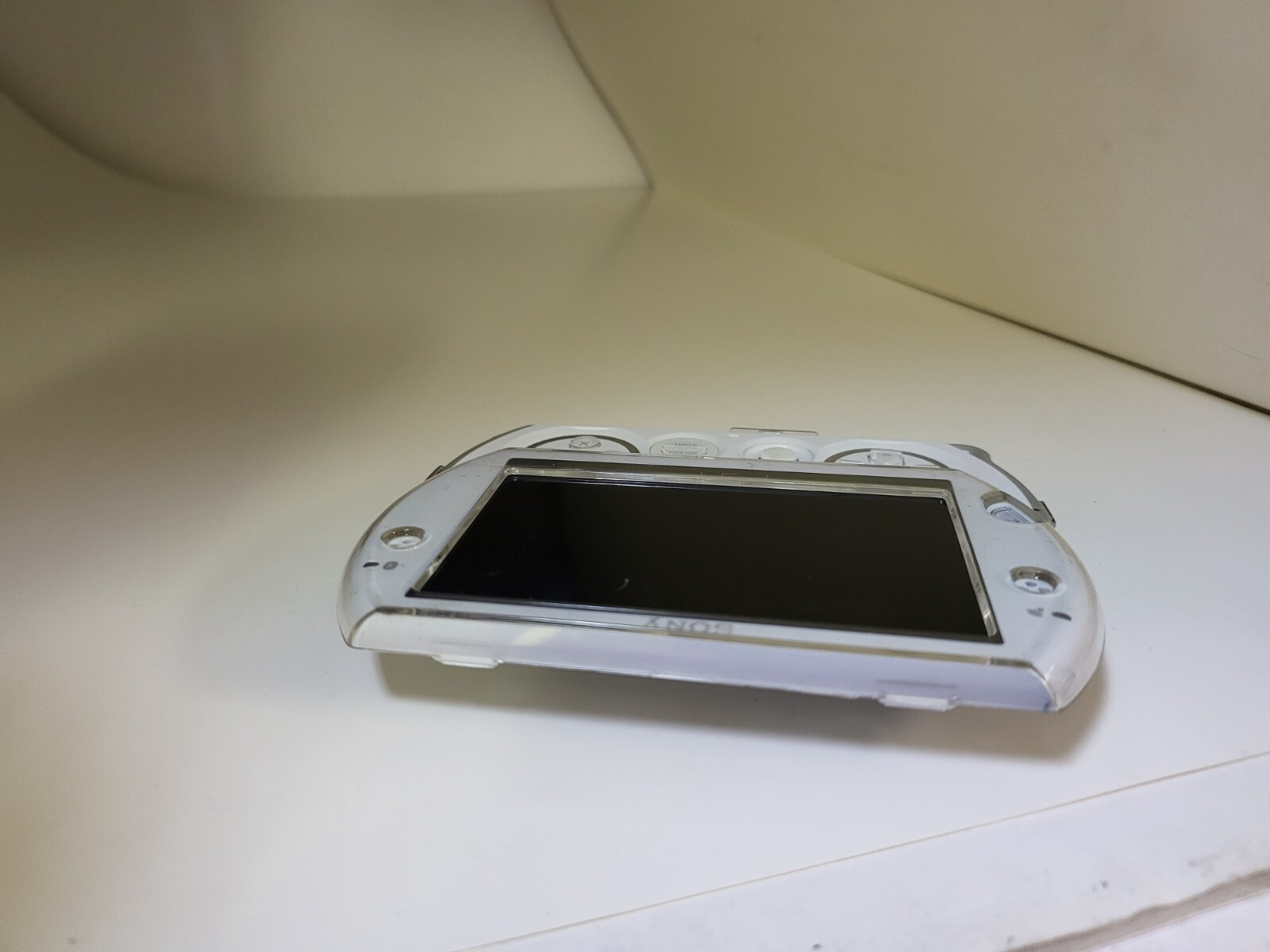 BRAND NEW Sealed Transparent Crystal Clear Hard Shell Skin Case Cover For PSP Go